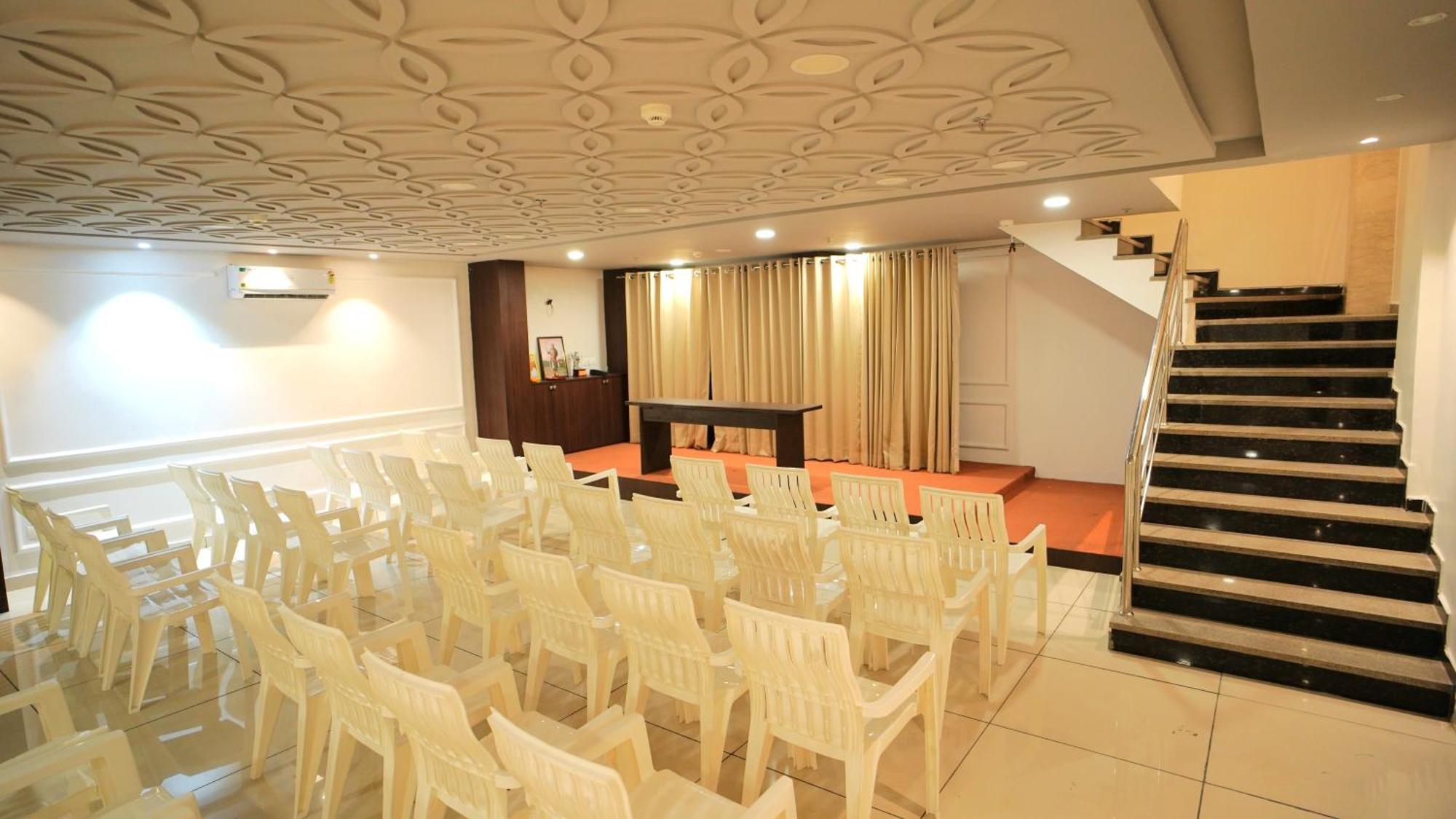 Shrigo Rudura Palace Hotel