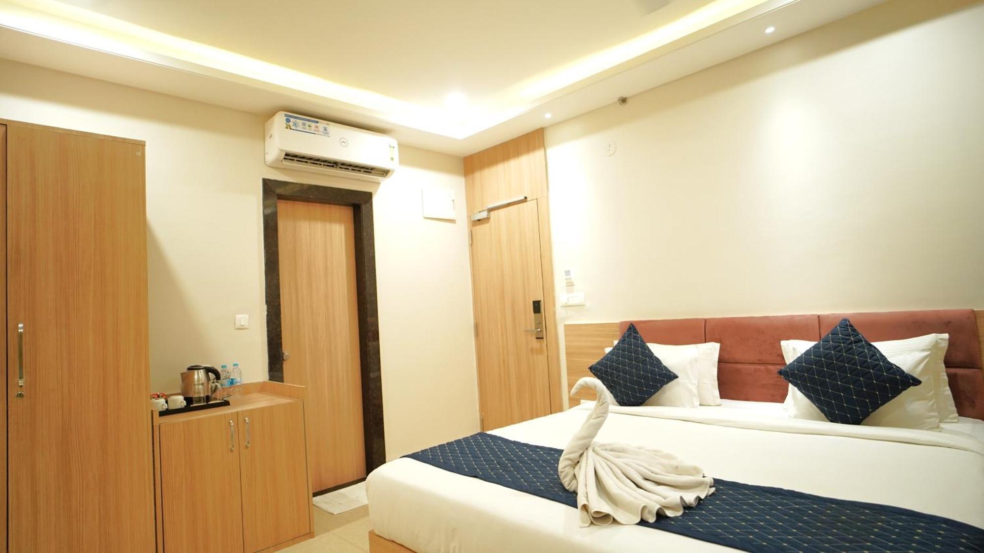 Hotel Shrigo Rudura Palace Udaipur