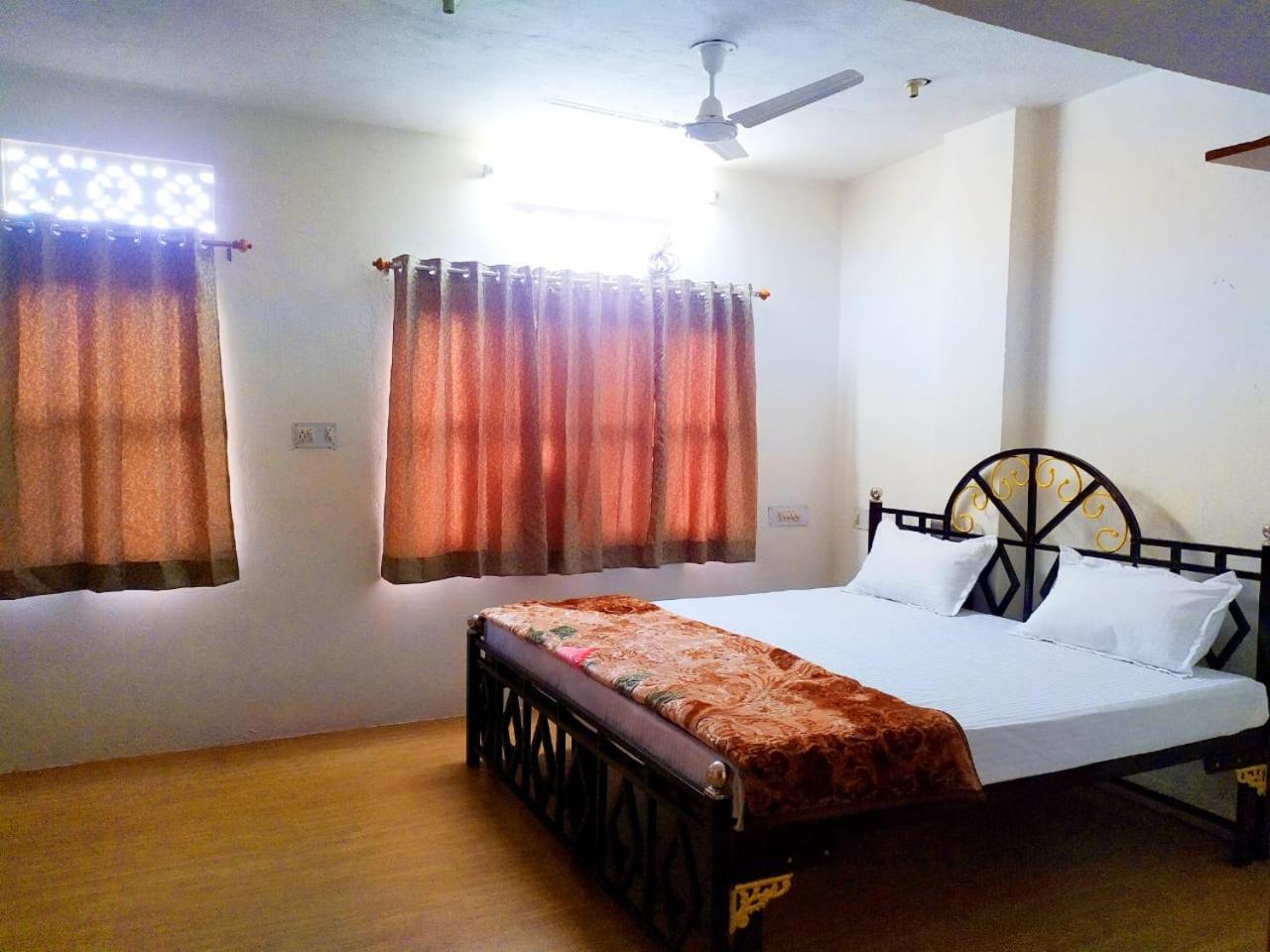 Vasu Vijay Guest house Udaipur