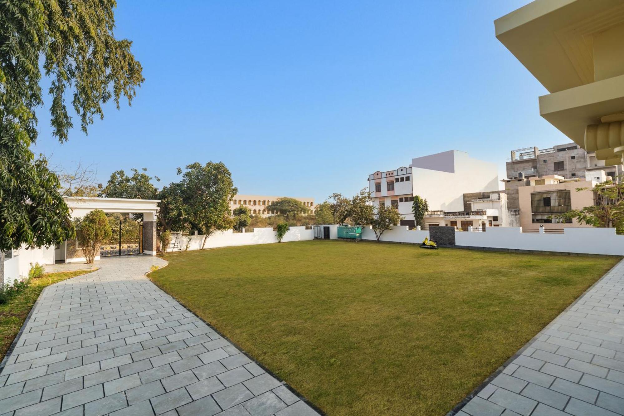 Redolence Aravali Tree 4* Udaipur