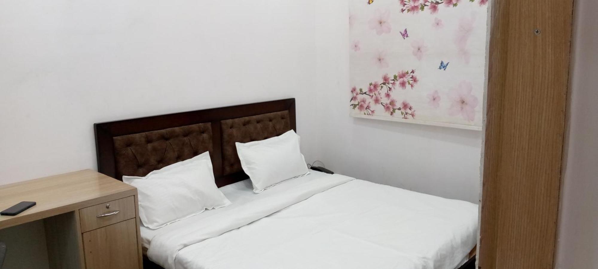 Hotel Hotel Jmm S14 2*