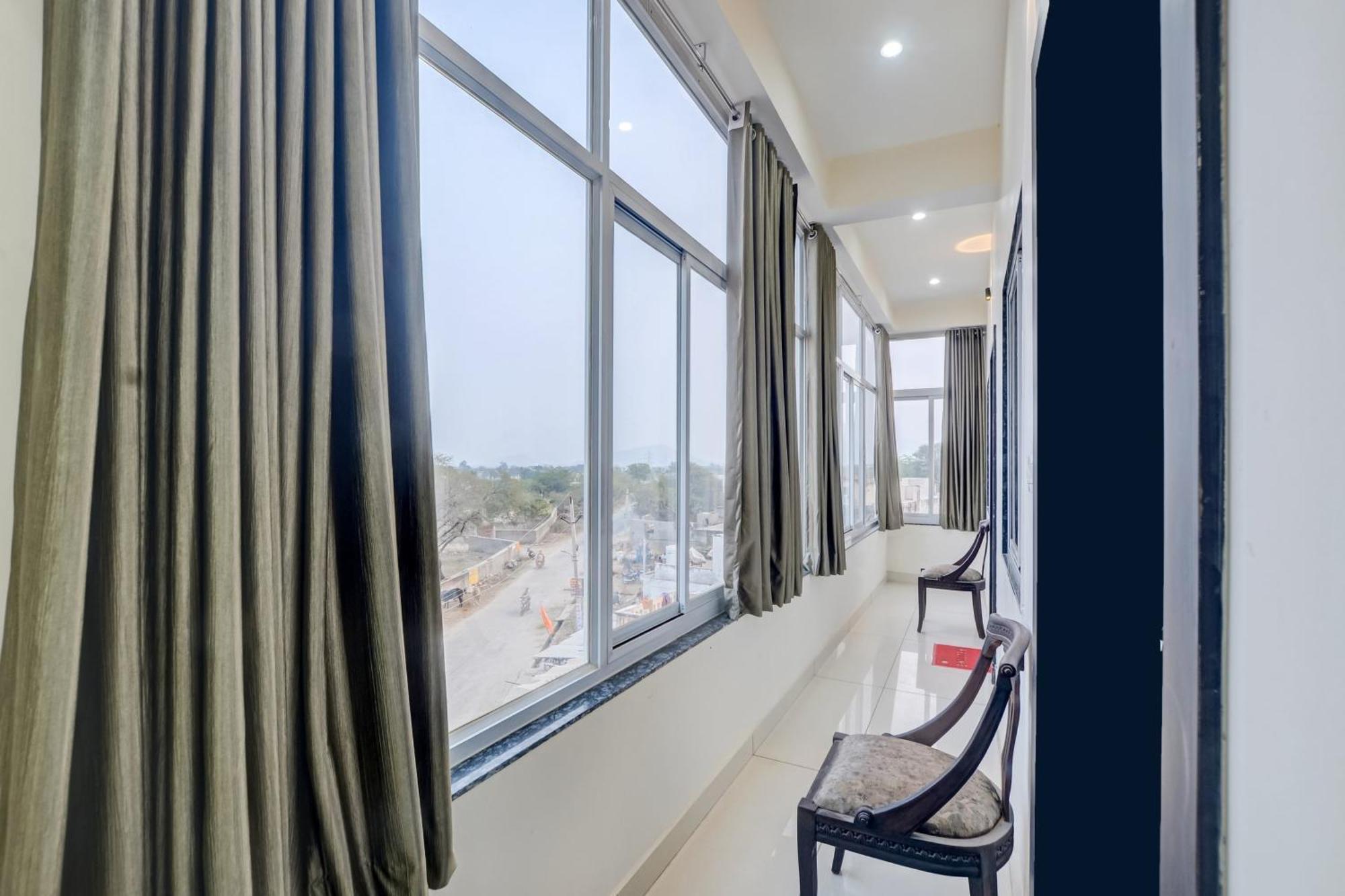 O Shree Ji Kunj Hotel 3*