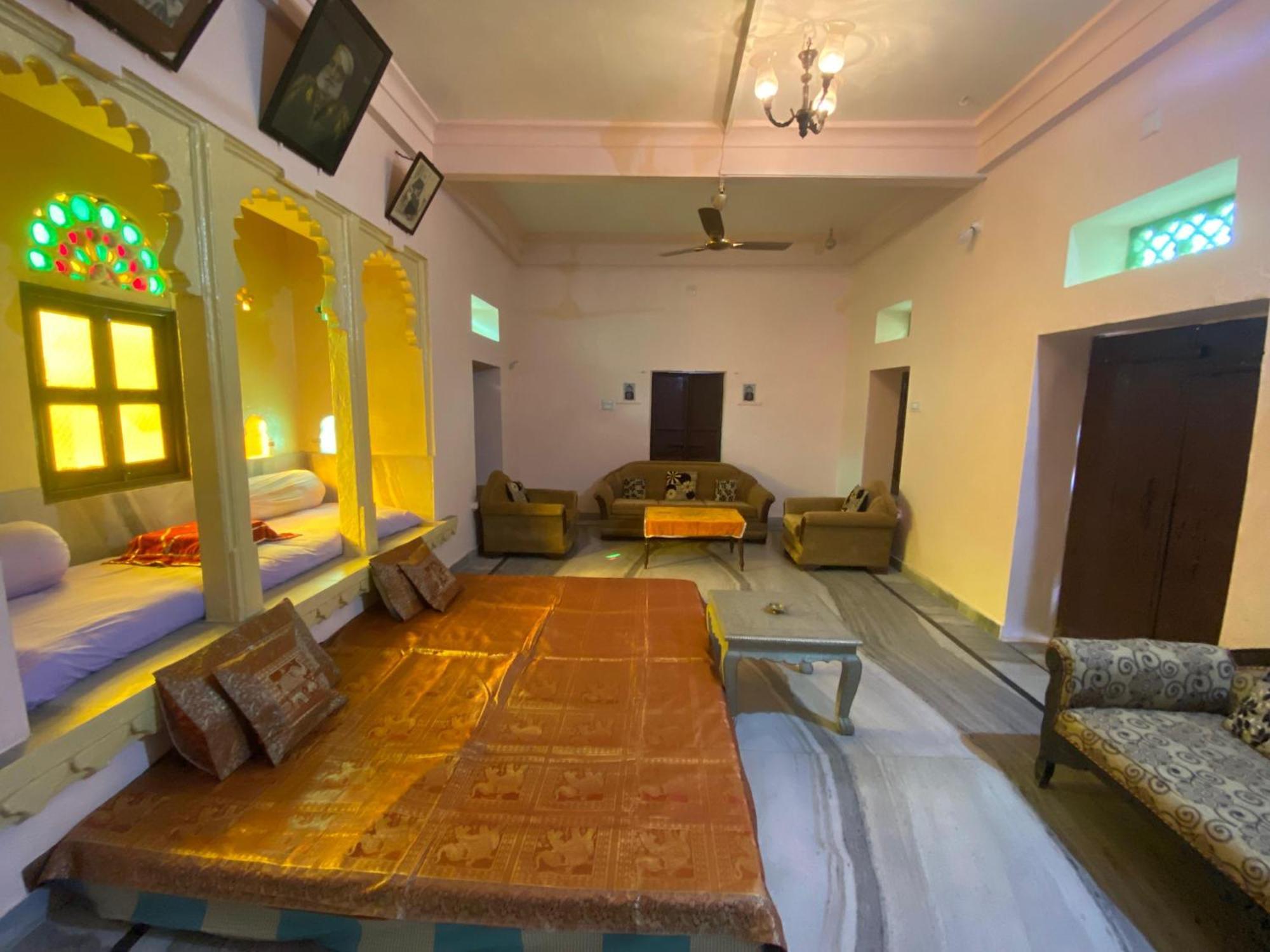 Guest house Tana Haveli