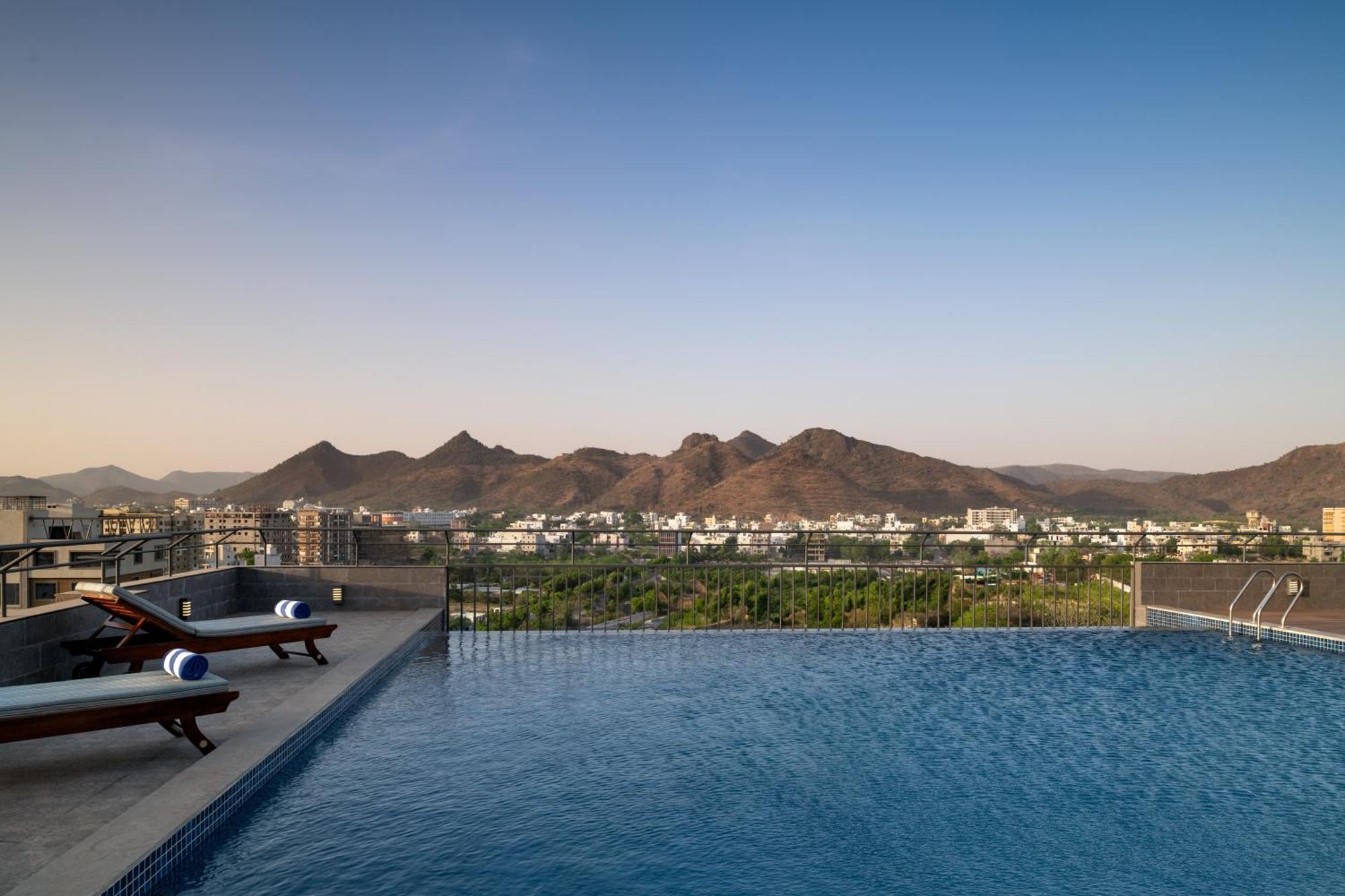 Ramada Encore By Wyndham Roopnagar * Udaipur