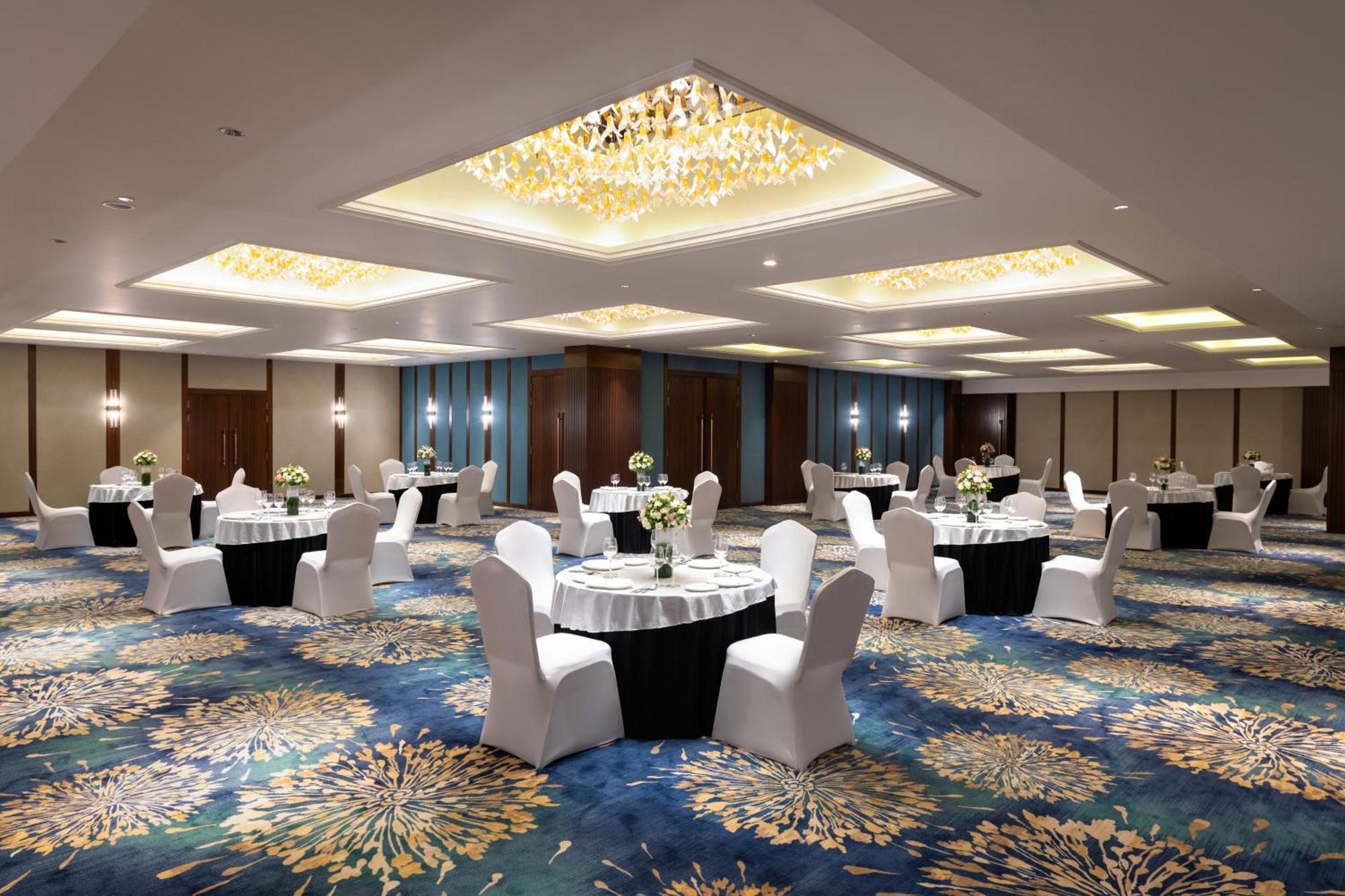 Ramada Encore By Wyndham Roopnagar *