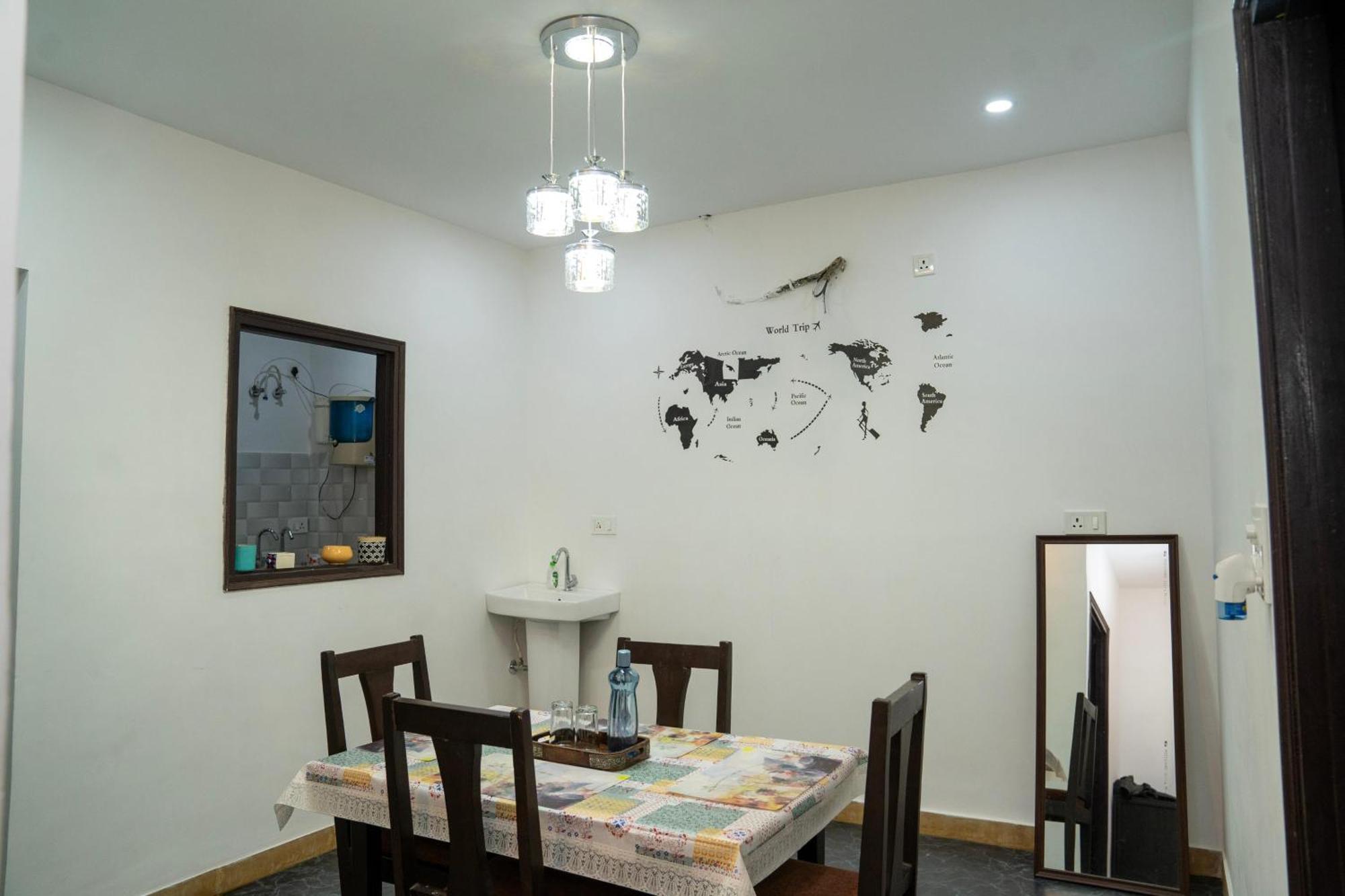Heritage Heaven 2br In By Homeyhuts Udaipur