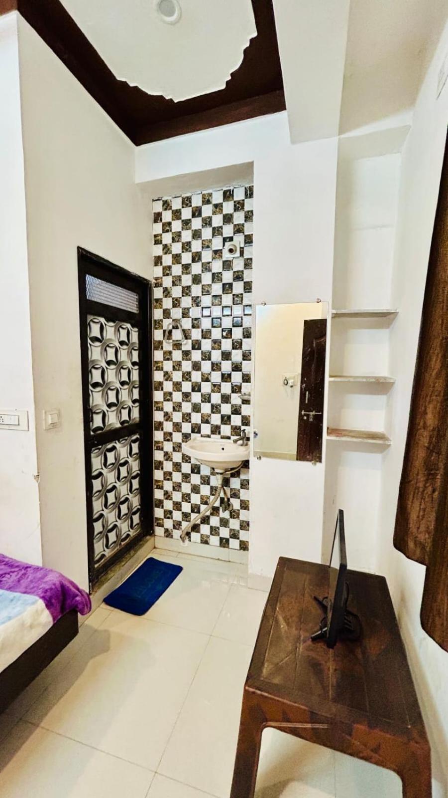 O Shree Jee Hotel