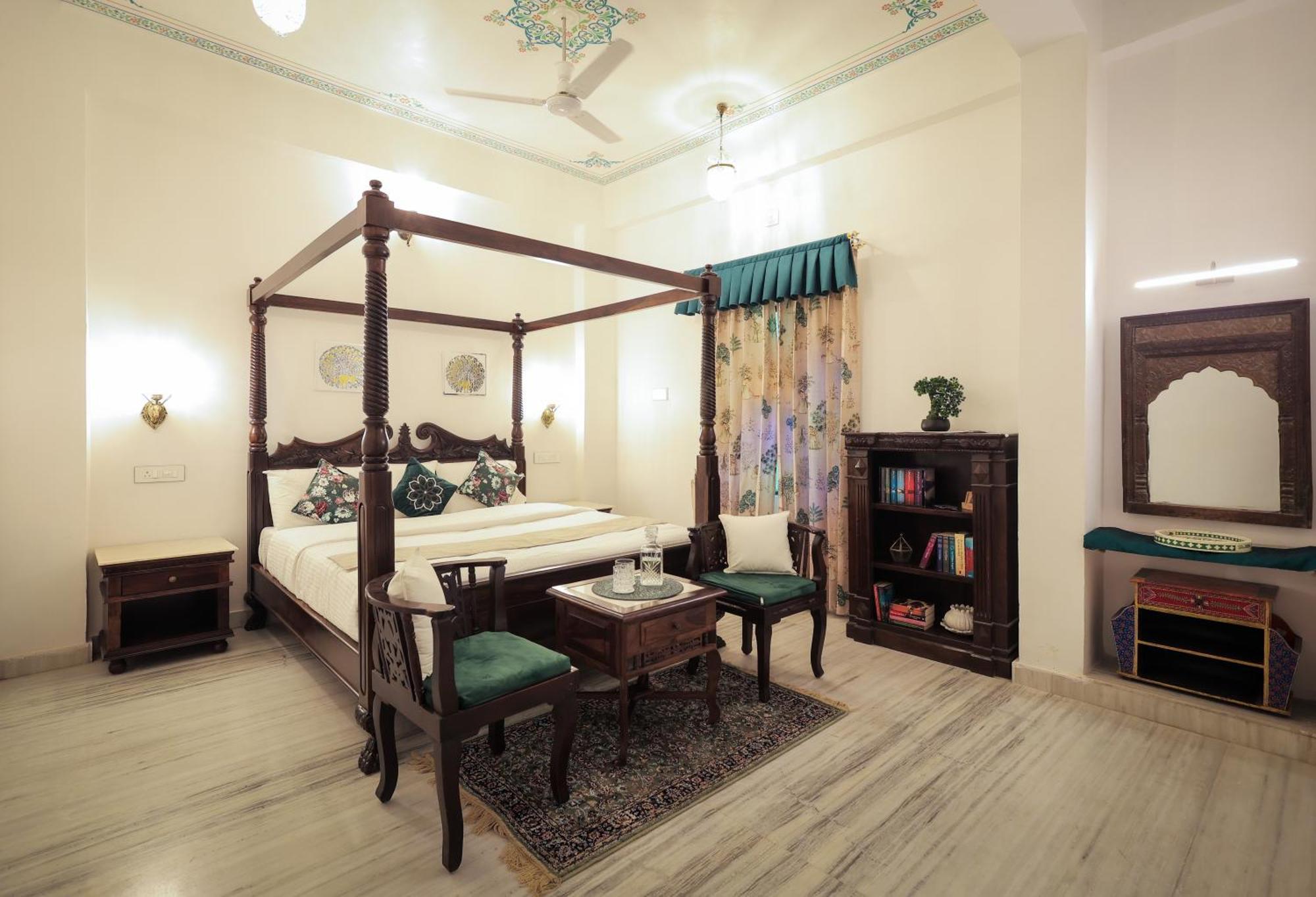 Guest house Roop Mahal *
