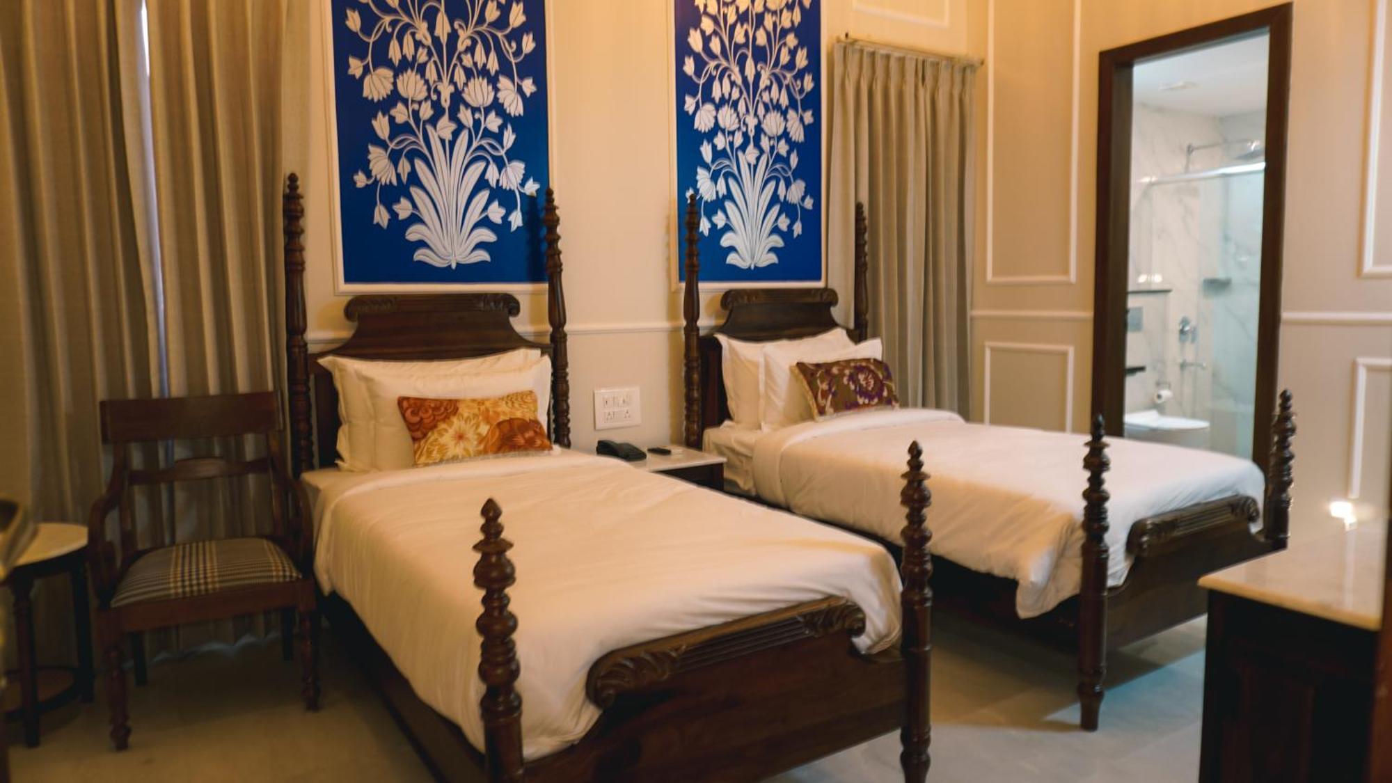 Hotel Naren Udaipur