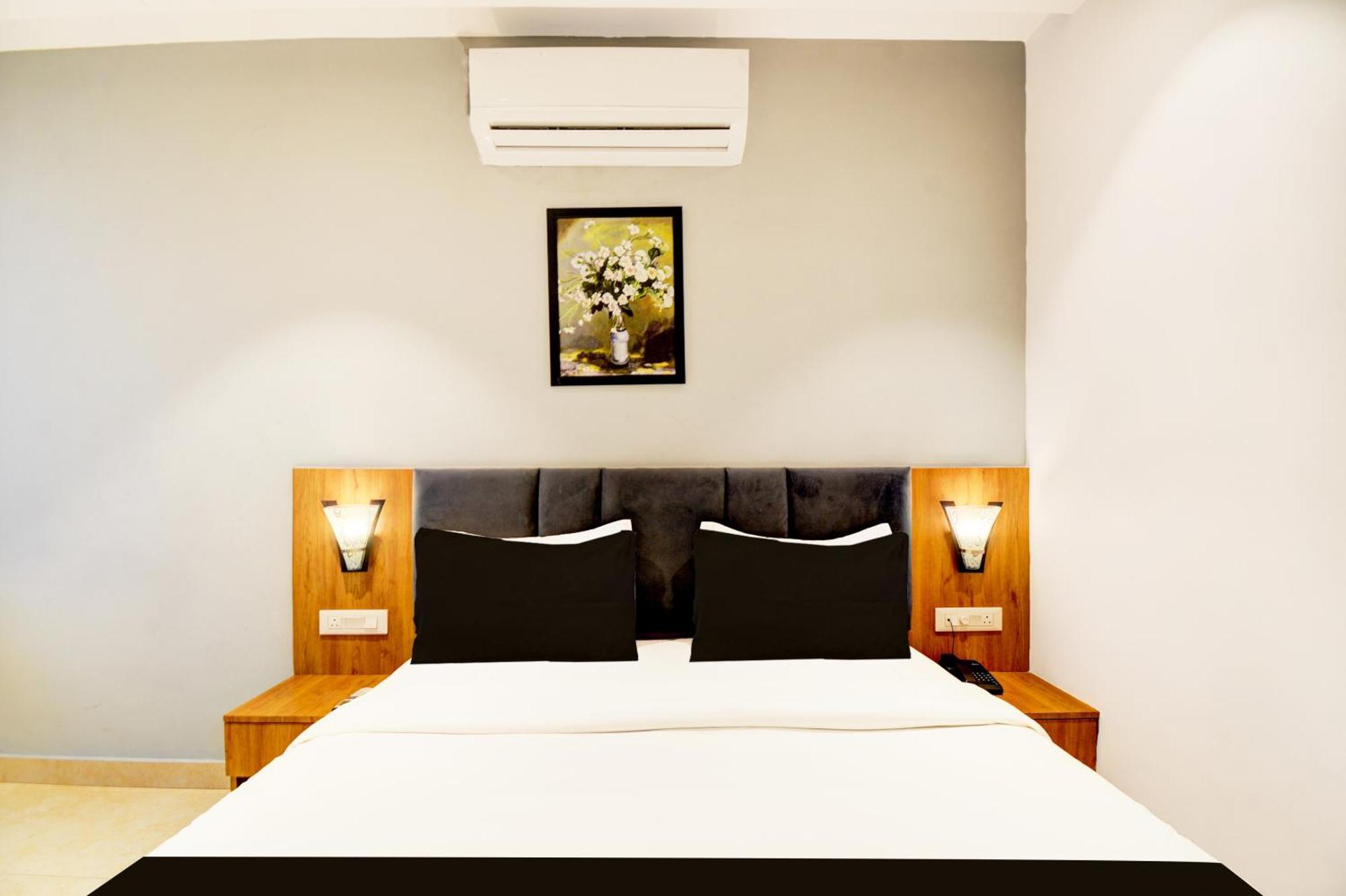 Hotel Townhouse Shobhagpura Formerly Fragrance