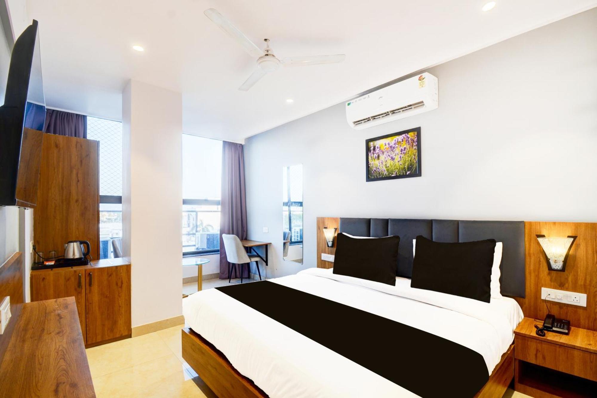 Hotel Townhouse Shobhagpura Formerly Fragrance Udaipur