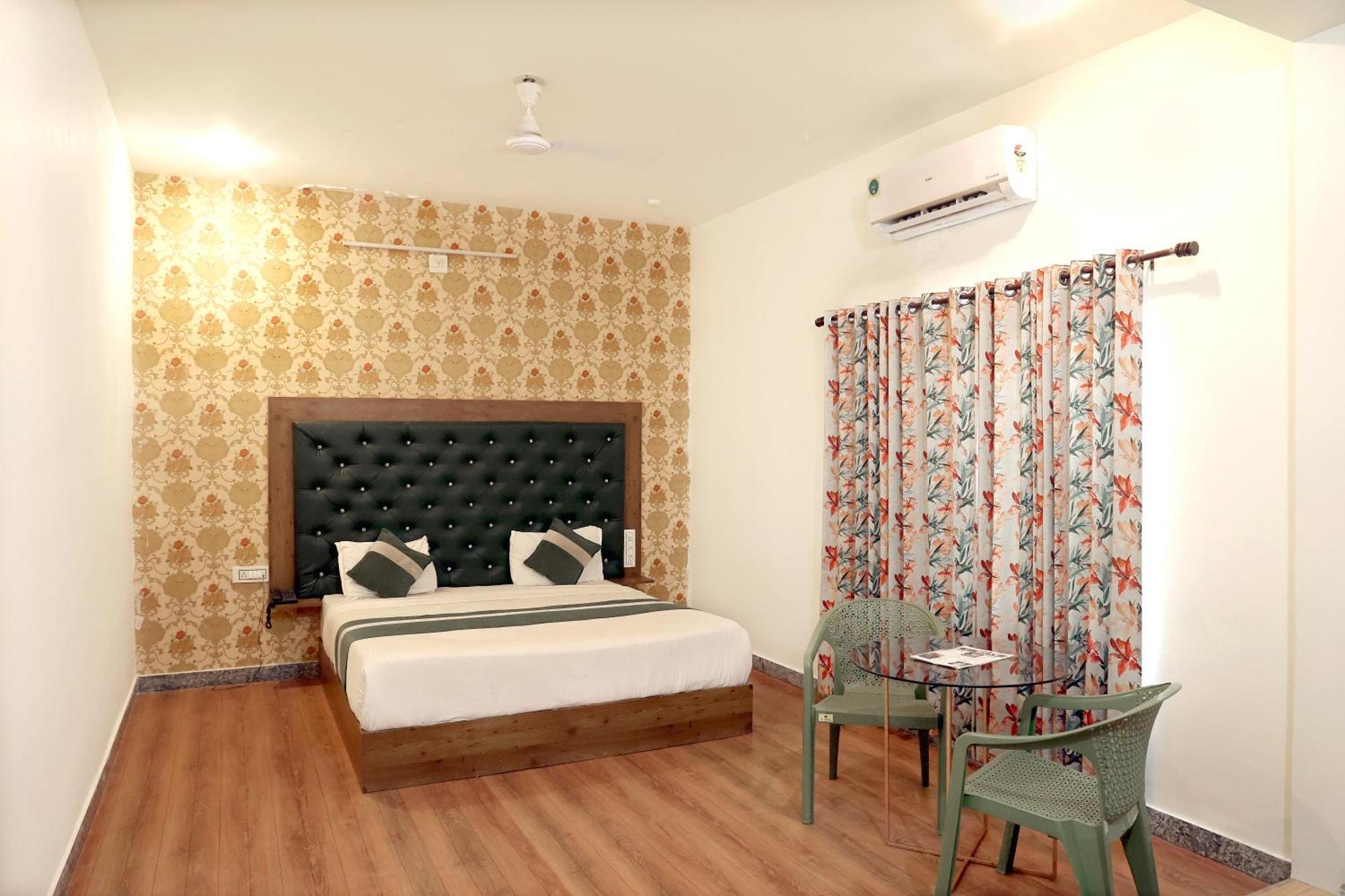 Tree Of Heaven Hotel Udaipur