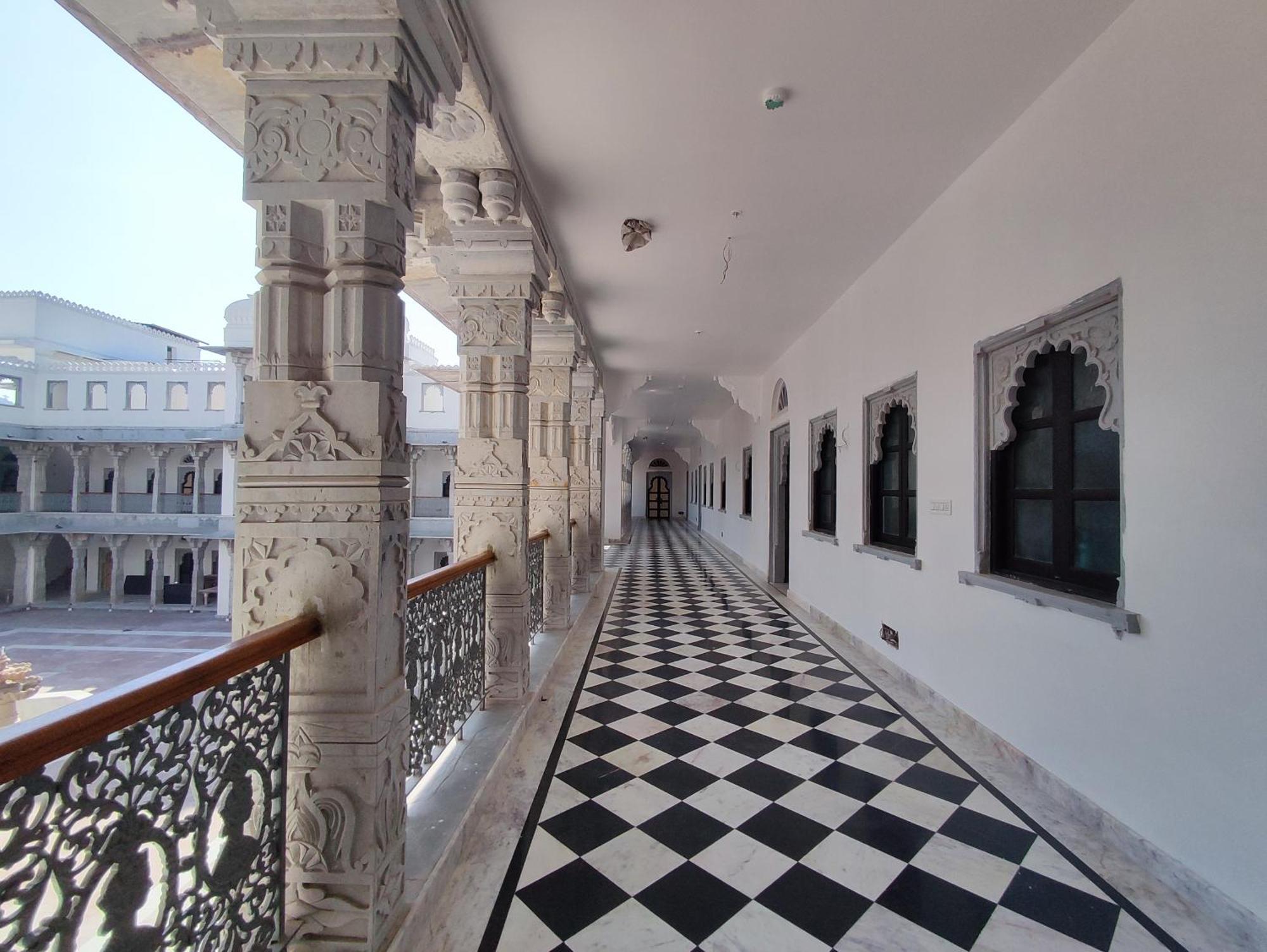 Hotel Daulatgarh And 5*