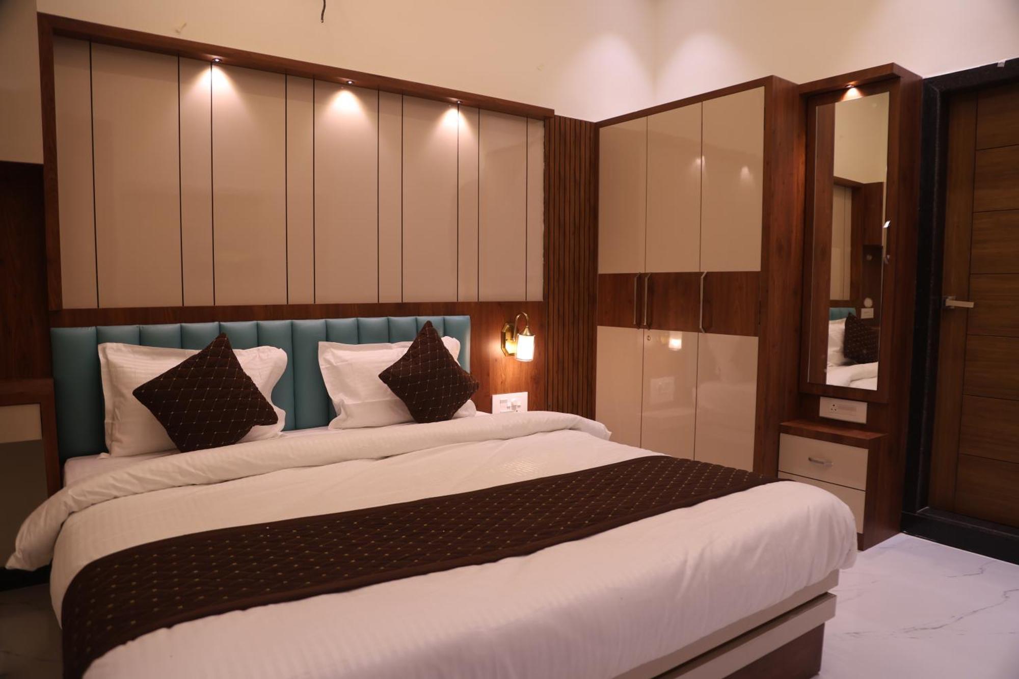 Villa The Pushpa Heritage