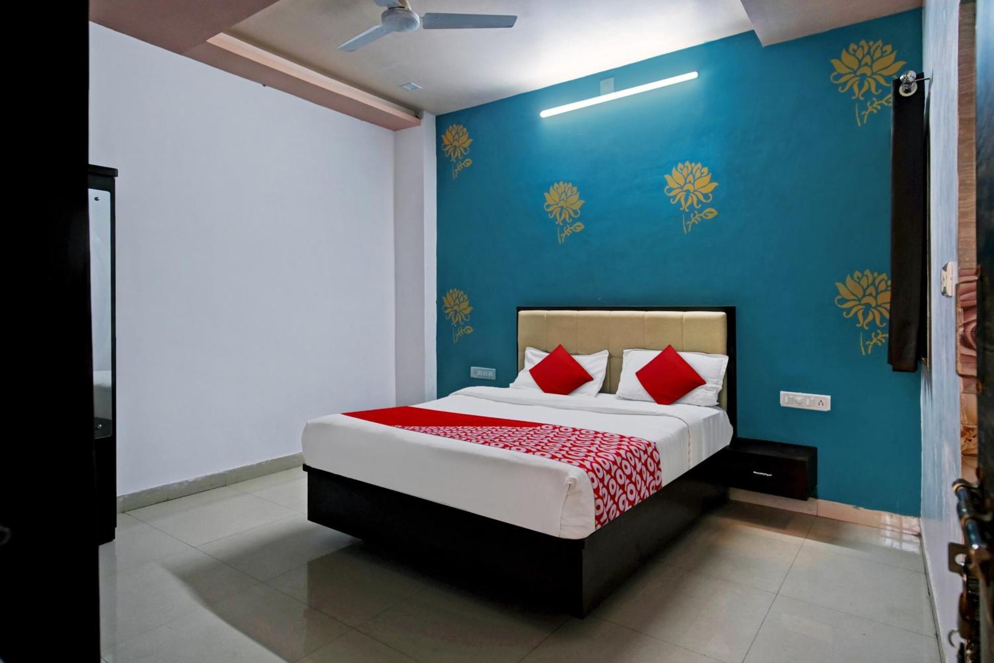 Hotel O Sanwariya Residency
