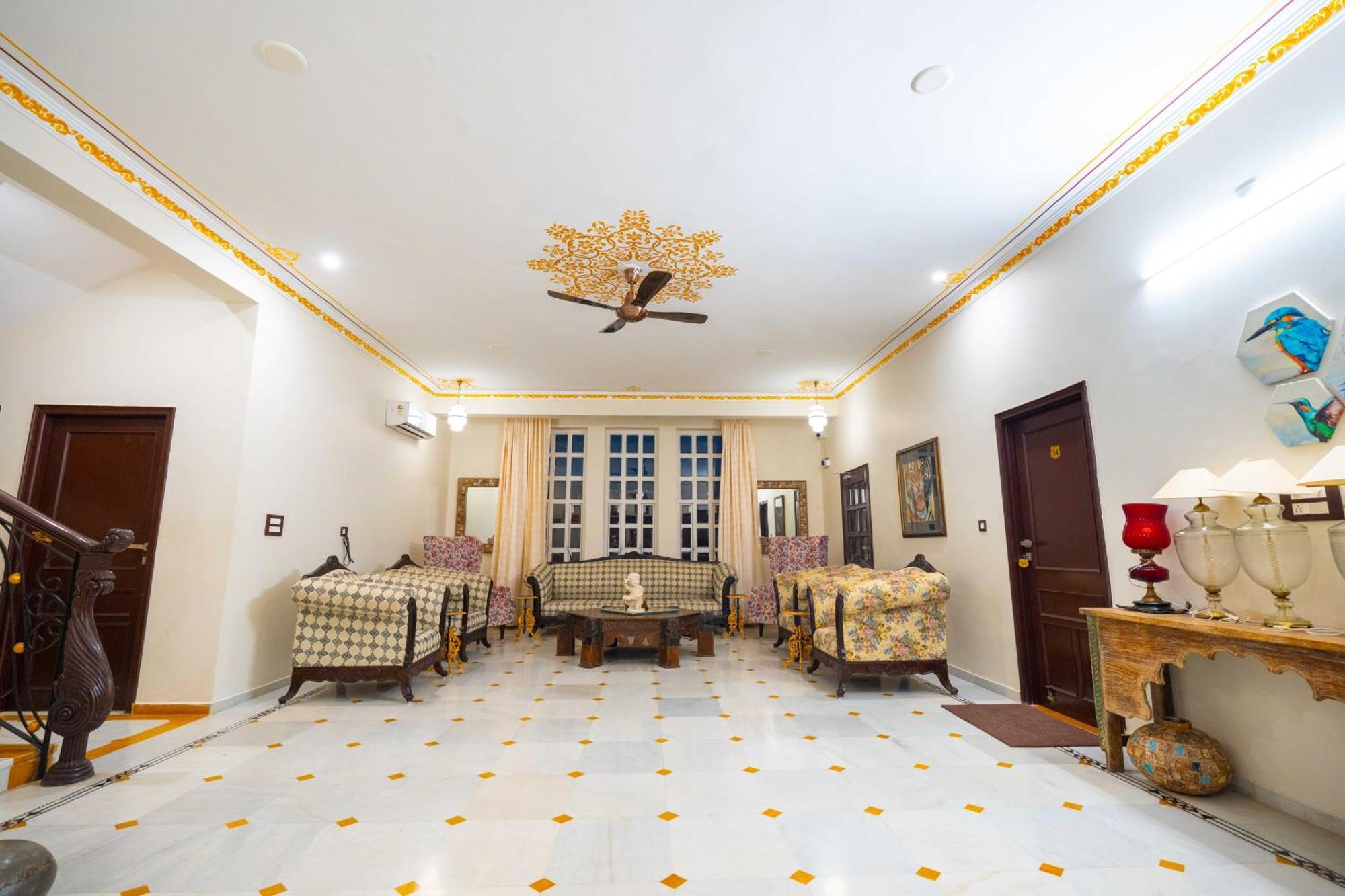 Resort Amaatra Udaipur
