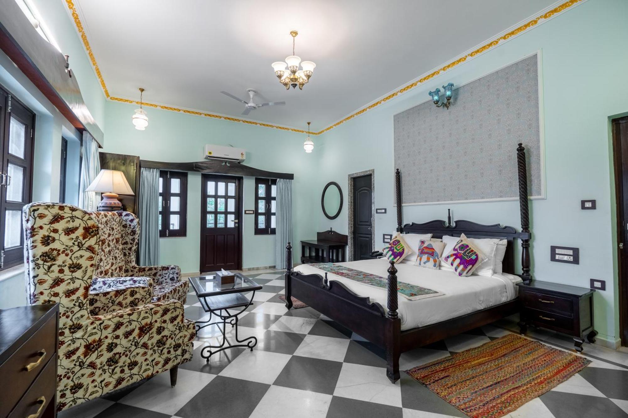 Amaatra Resort 5*