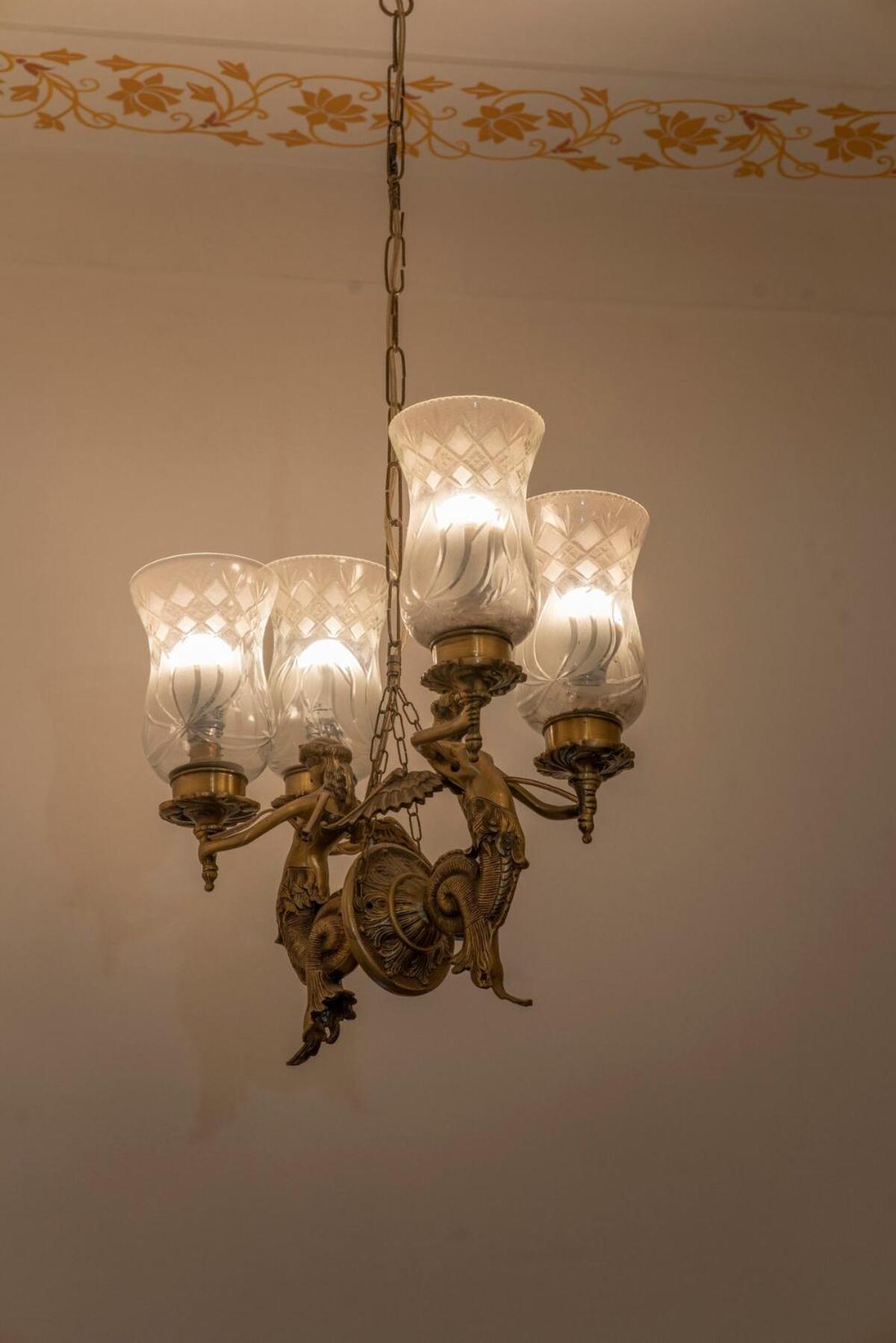 Santosh - The House Of Antiques And Art * Udaipur