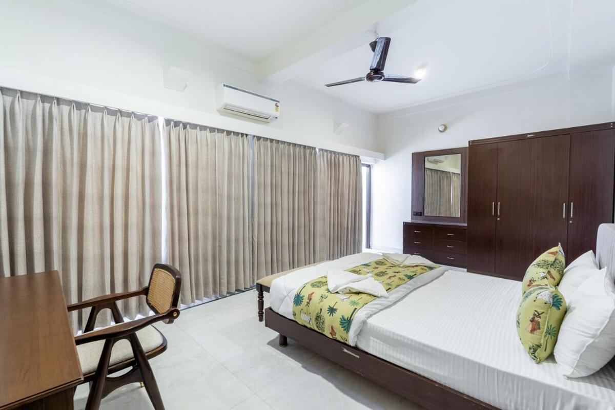 The Whitewood Bungalow- 3bhk Luxury Bunglow Villa *