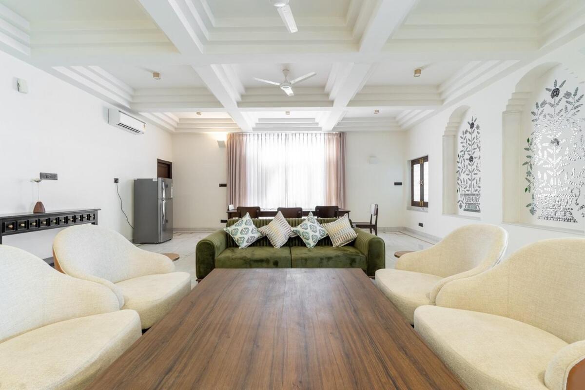 The Whitewood Bungalow- 3bhk Luxury Bunglow * Udaipur