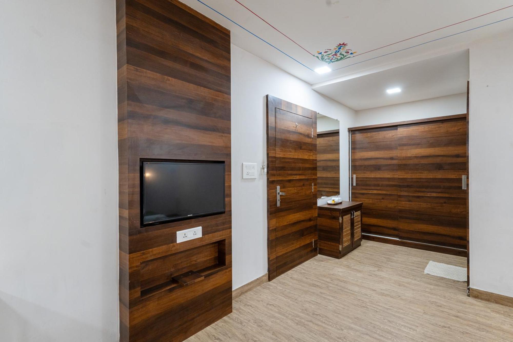 Hotel Rawla - A Unit Of Rawla Ratanpur 3*