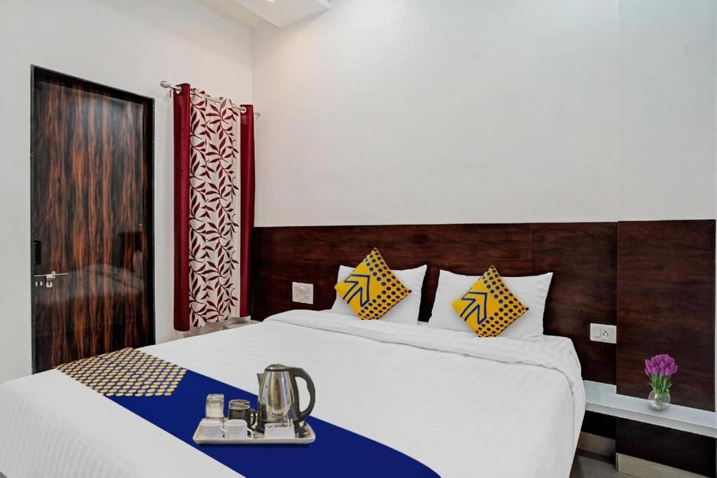 Hotel Hotel Angan Best Family Hotel In Udaipur