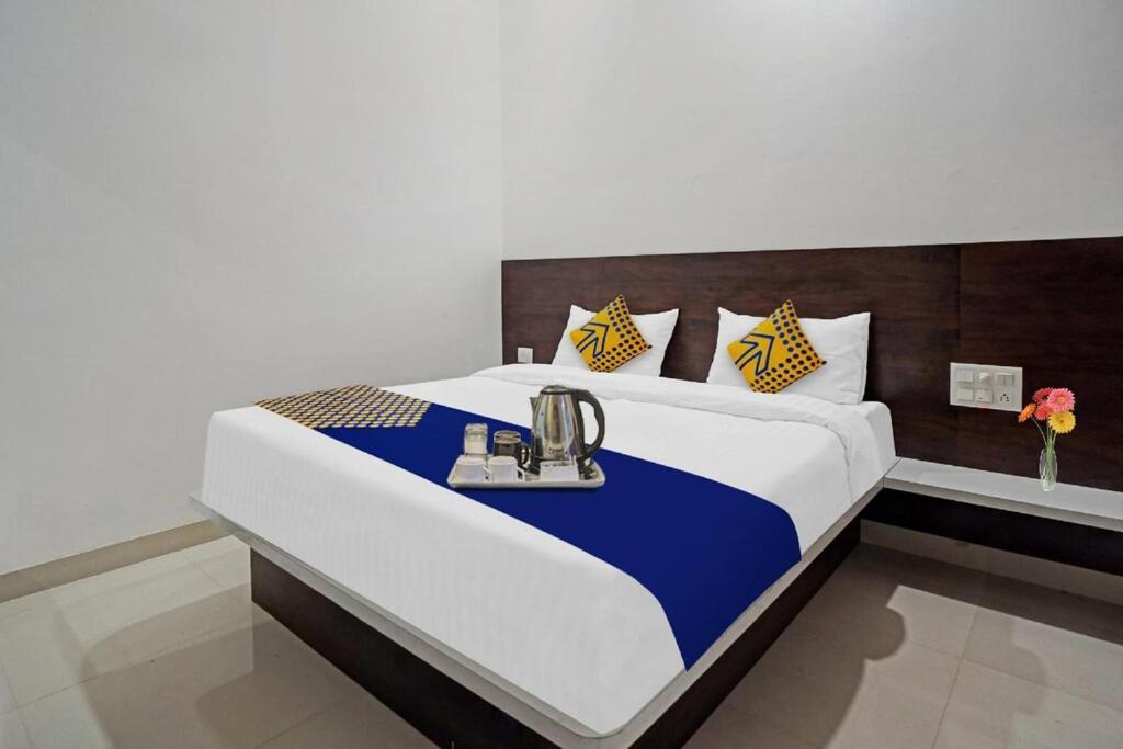 Hotel Angan Best Family Hotel In Udaipur 3* Udaipur