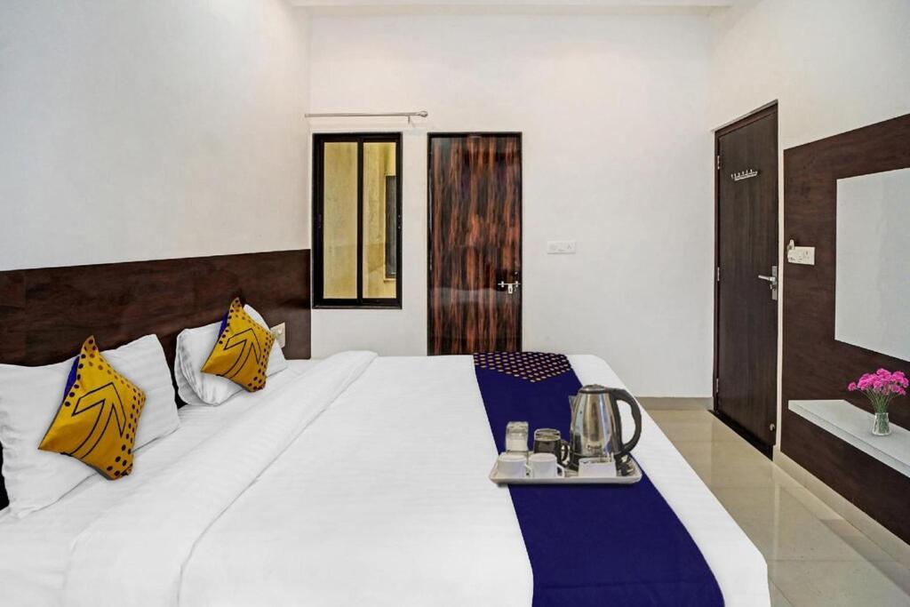 Hotel Angan Best Family Hotel In Udaipur Hotel 3*