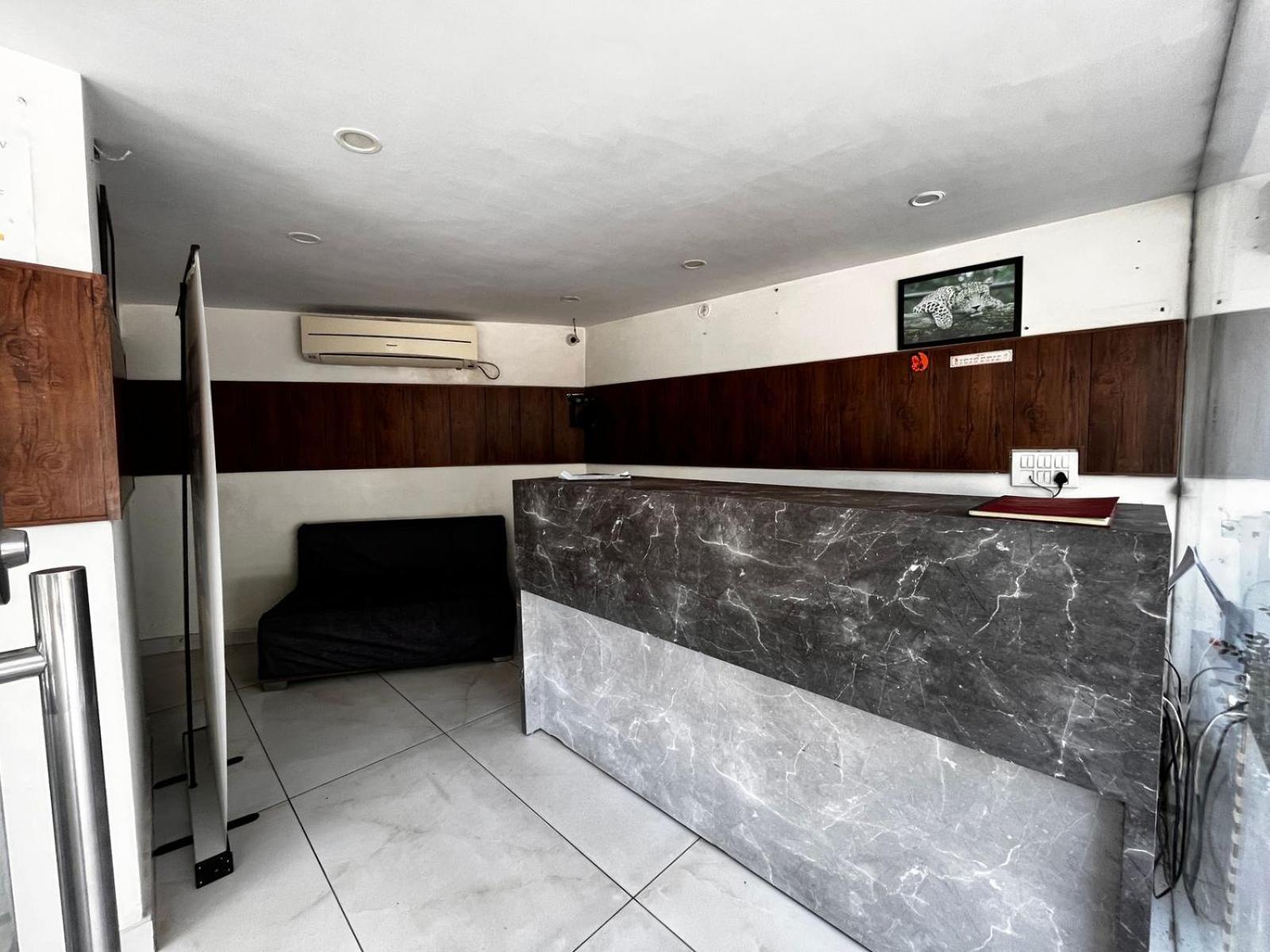 Hotel Karuna 4*