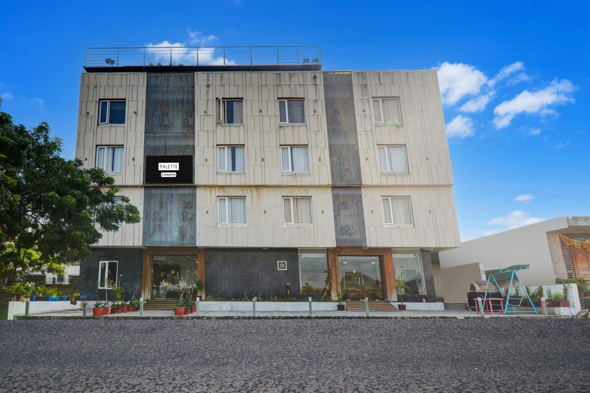 Palette Goverdhan Formerly The White Fresco Hotel 3*