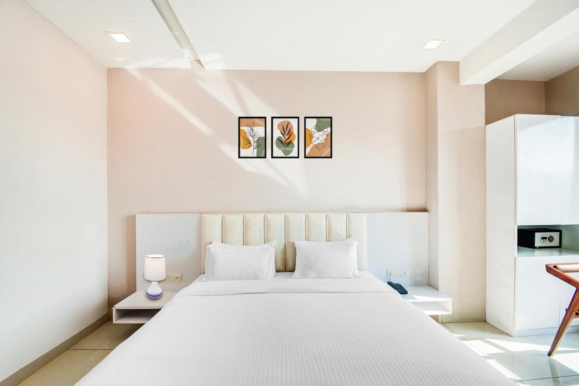 Hotel Palette Goverdhan Formerly The White Fresco 3*