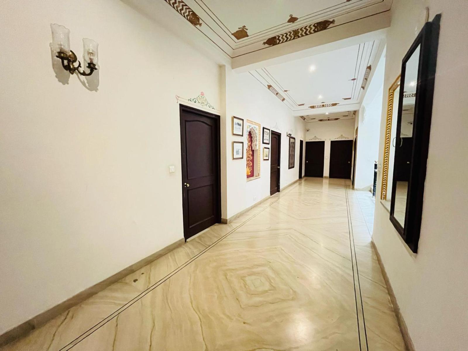 Hotel Boheda Palace Medi Pe Cafe & Restaurant View 4*