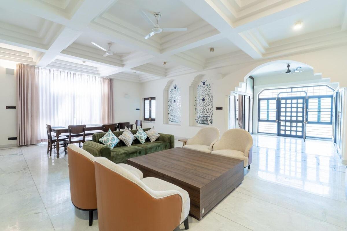 Villa The Whitewood Bungalow- 3bhk Luxury Bunglow Udaipur