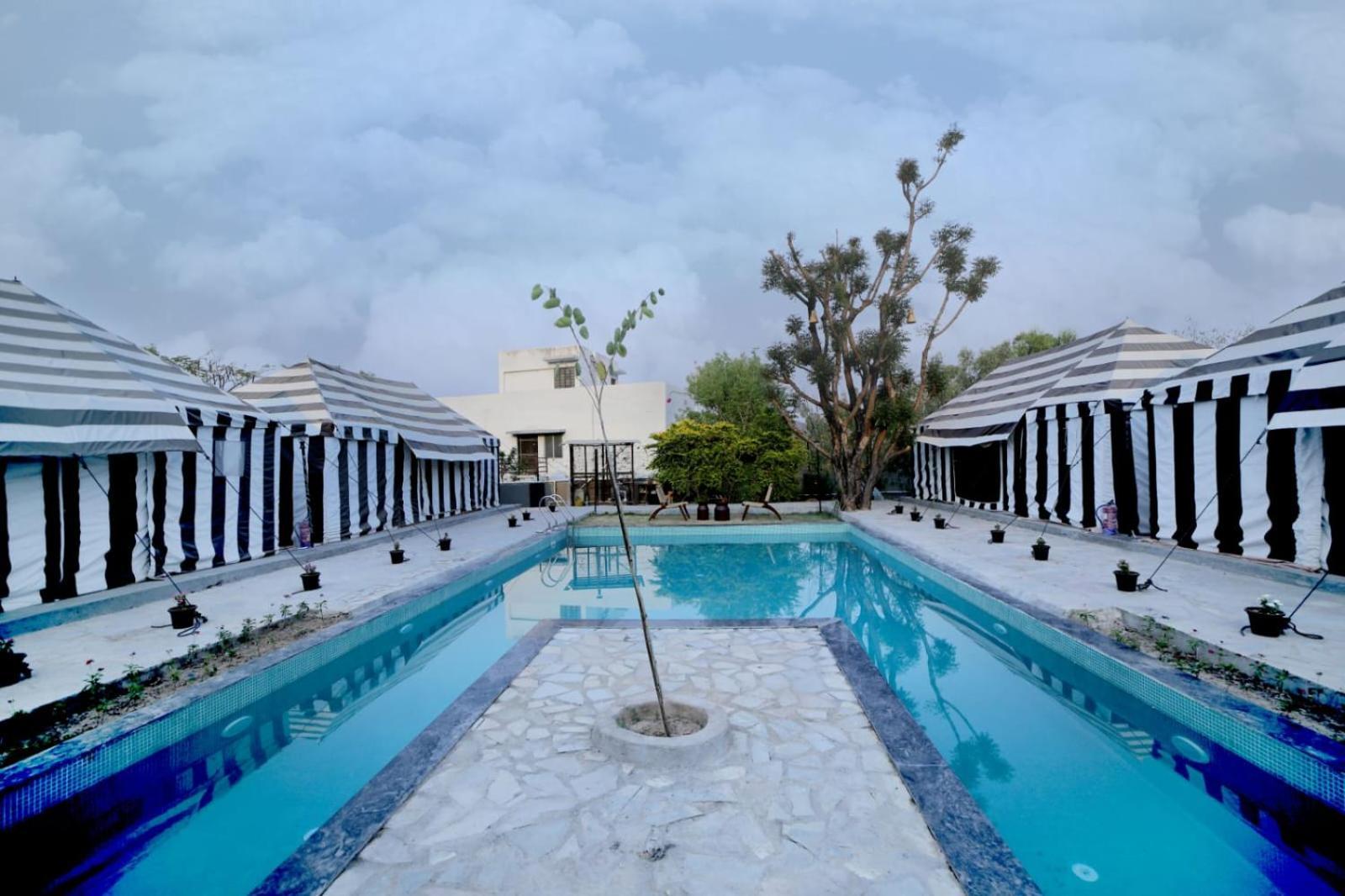 Badi Meadows 3*