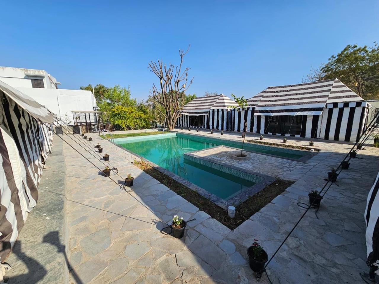 Hotel Badi Meadows