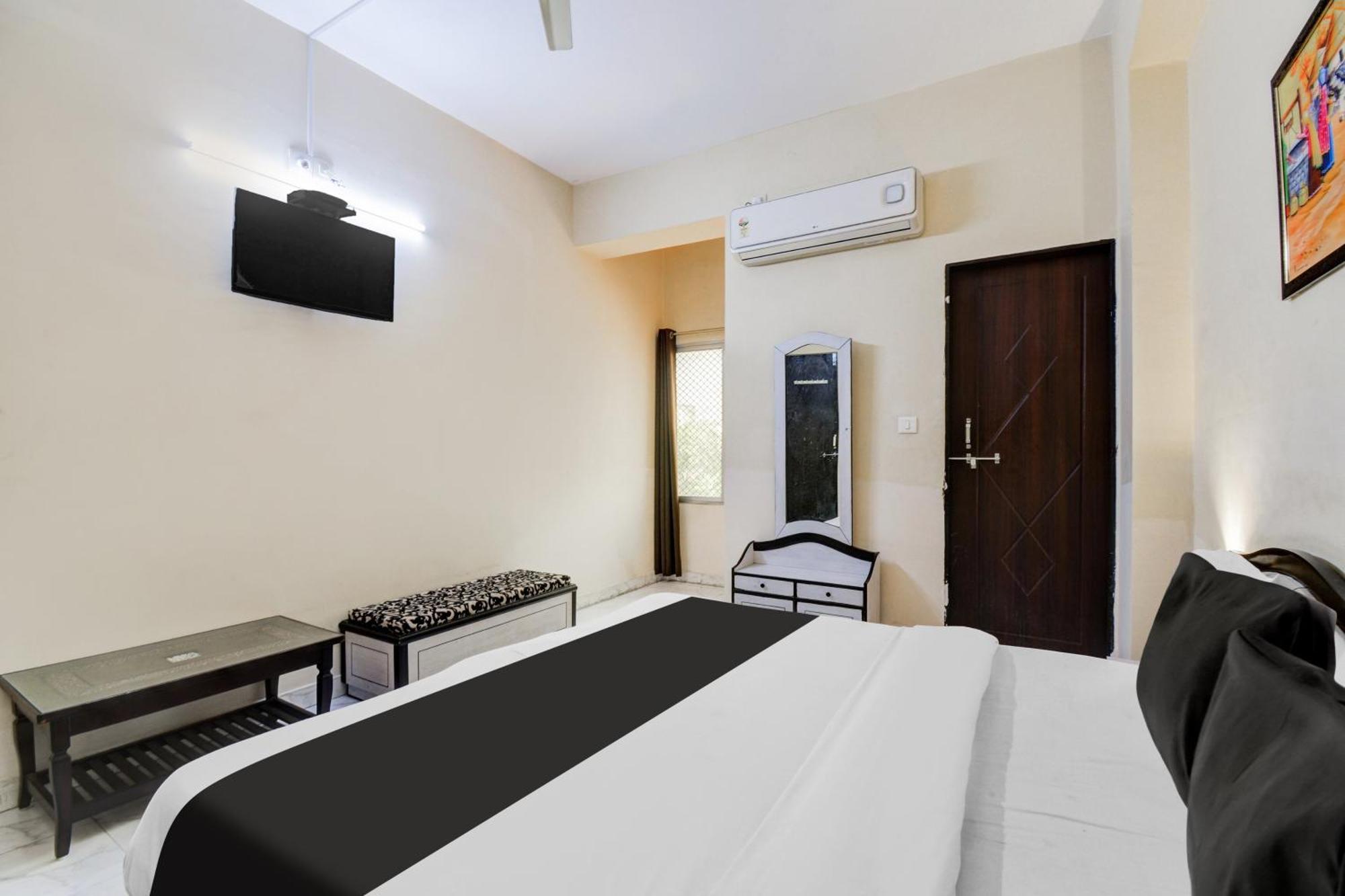 Hotel O Mahaveer Tower Udaipur