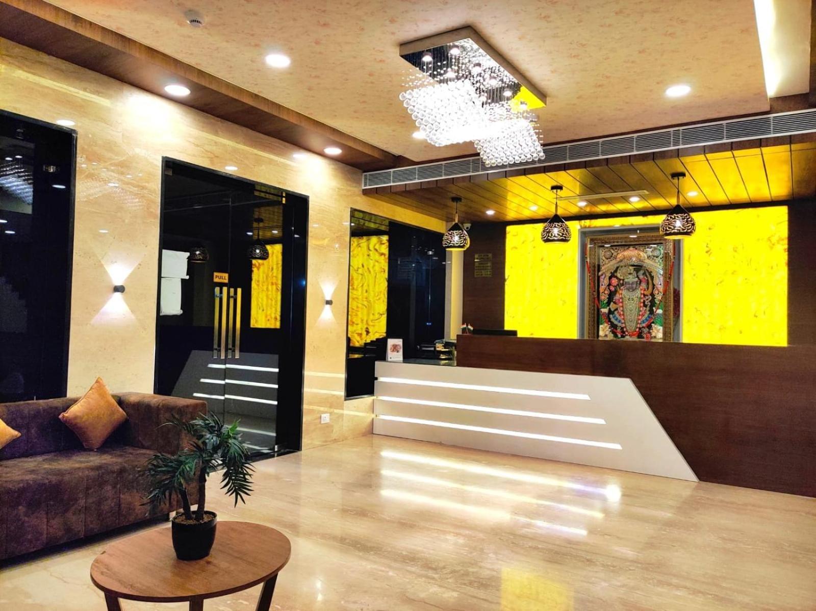 Opulence - 500 Meters From Railway Station Udaipur