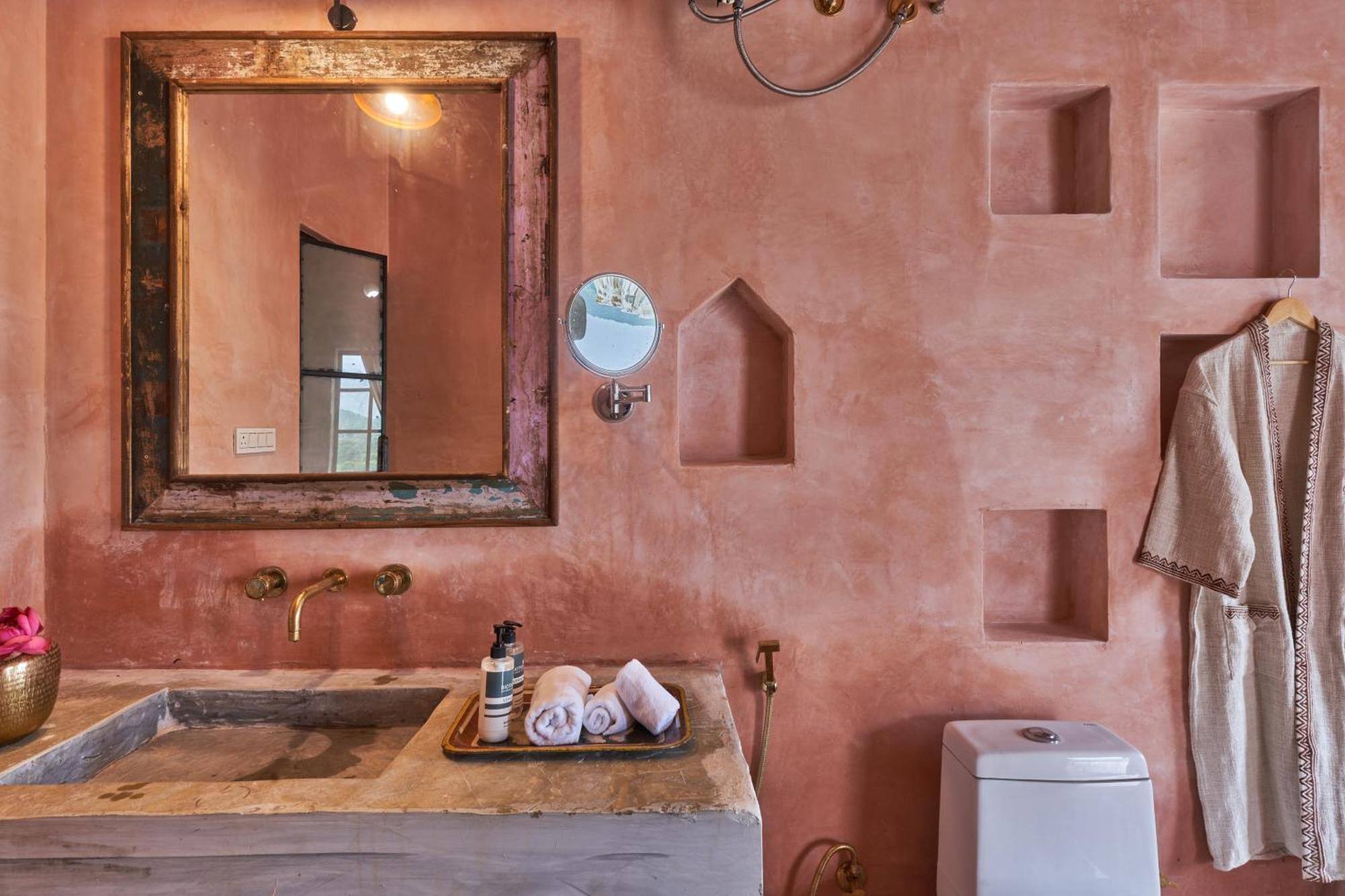 Maya Luxury The Quila
