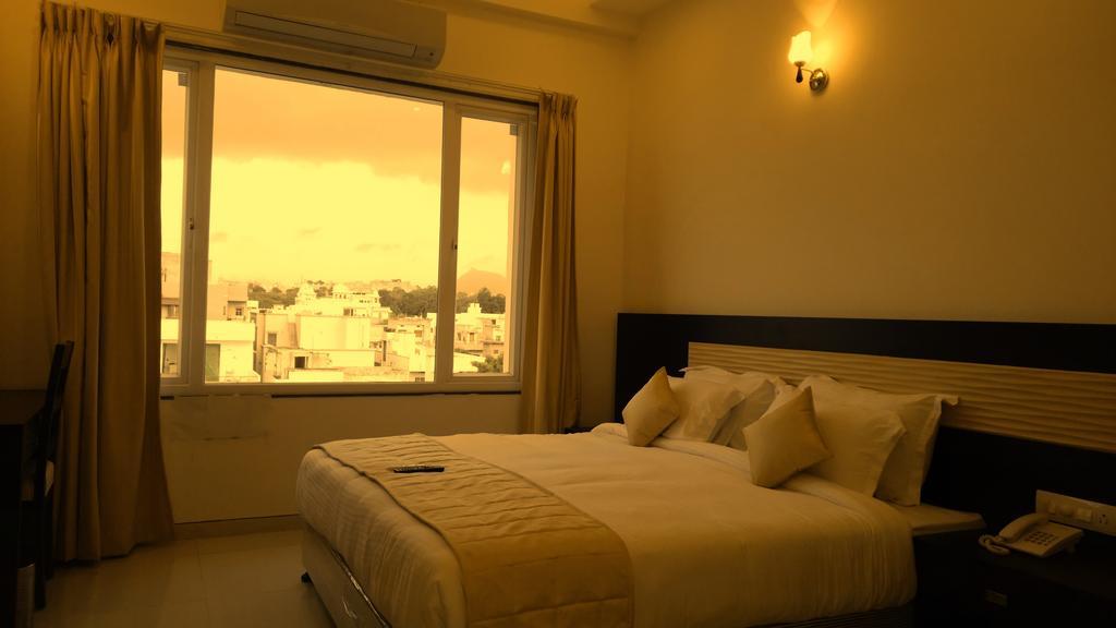 Jagat 3*
