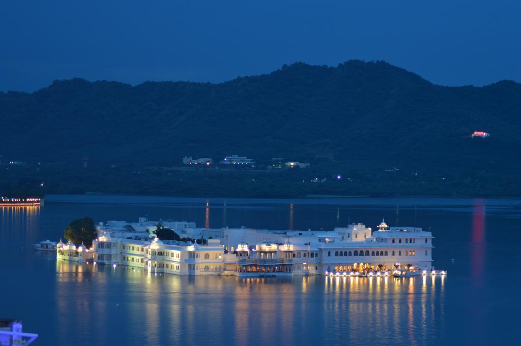Hotel The View Hotel- On Pichola 3*