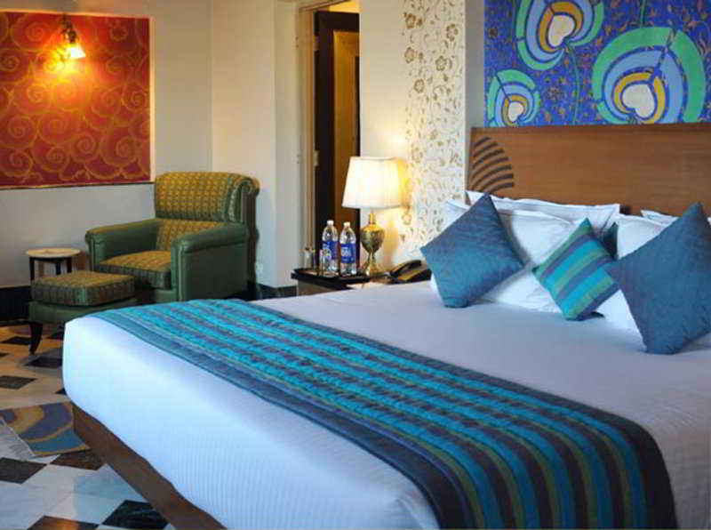 Resort Ramada By Wyndham And Udaipur