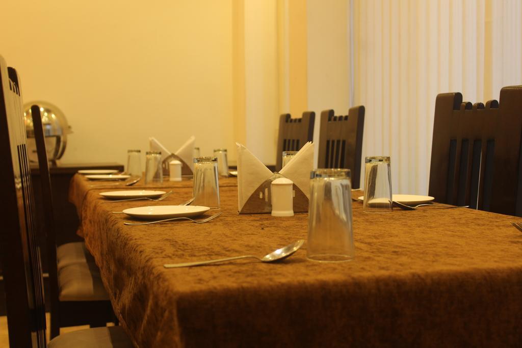 Jagat Hotel 3*