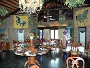 Shikarbadi - By The Heritage By Hrh Group Of 3*
