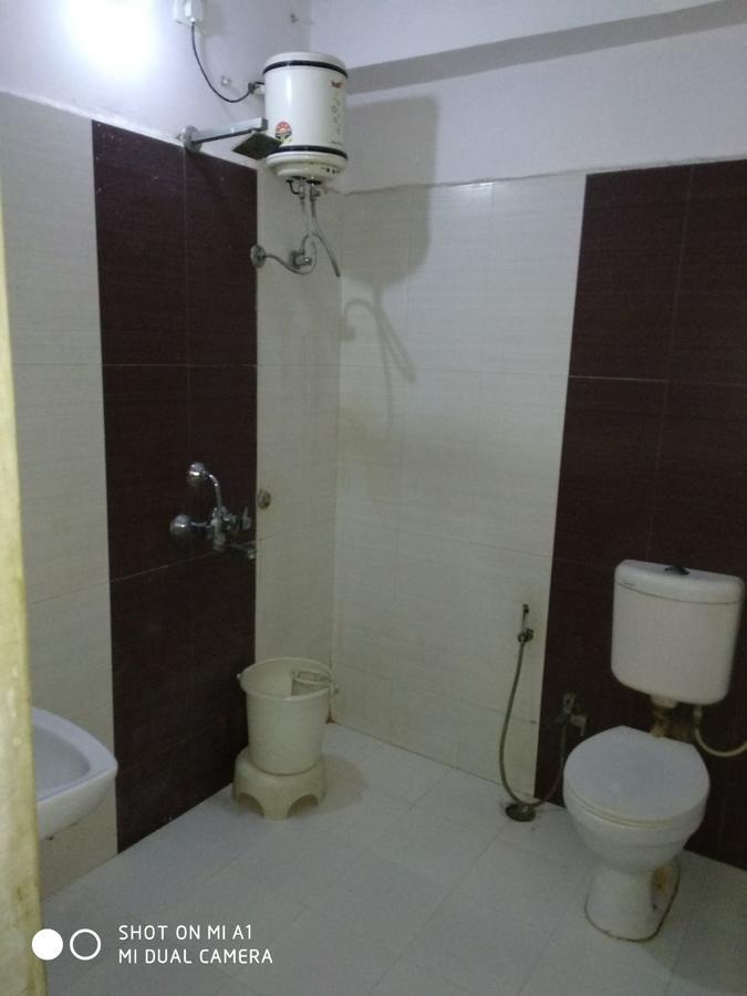 Hotel Surbhi Palace 2*