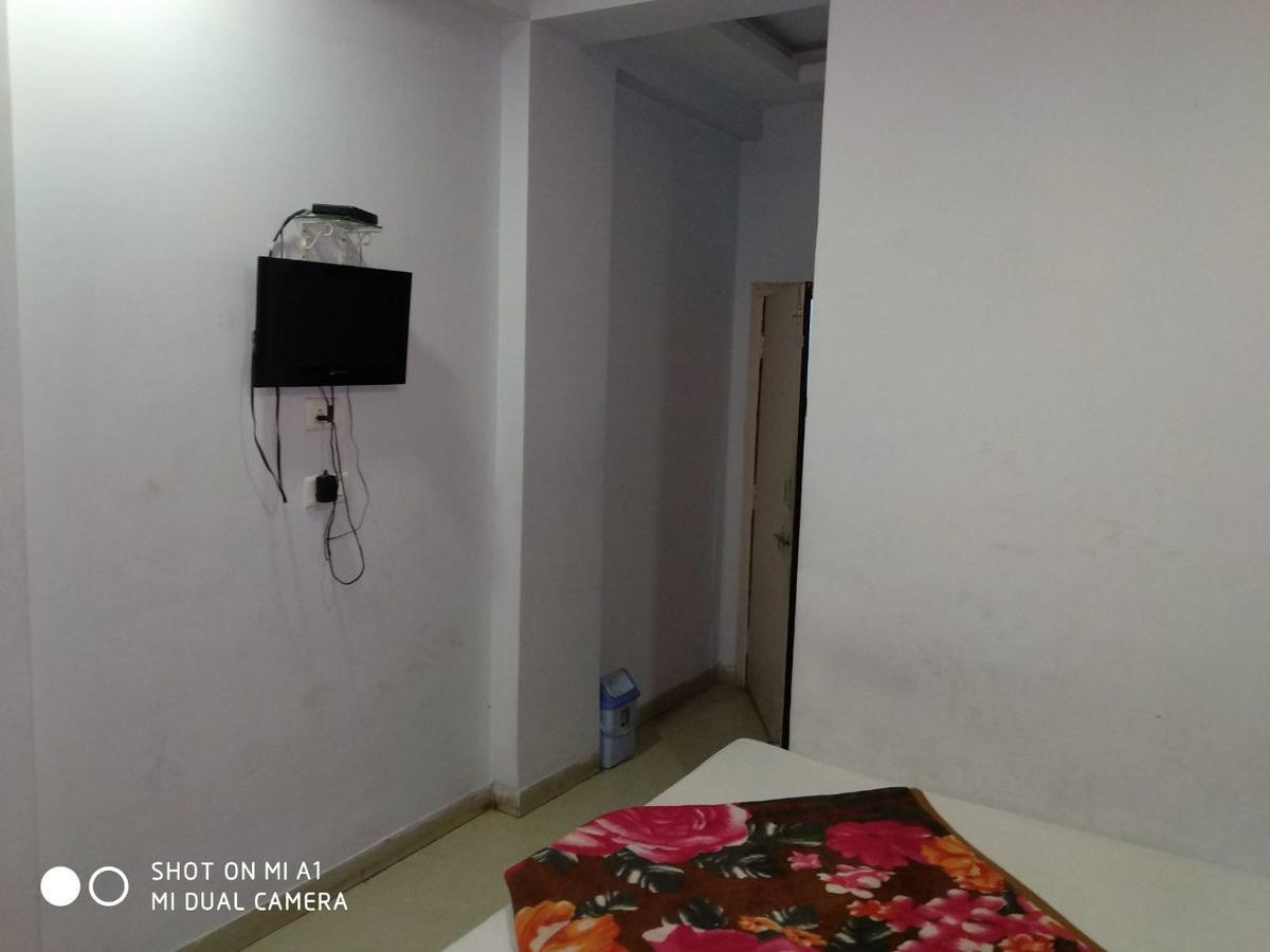 Surbhi Palace Hotel