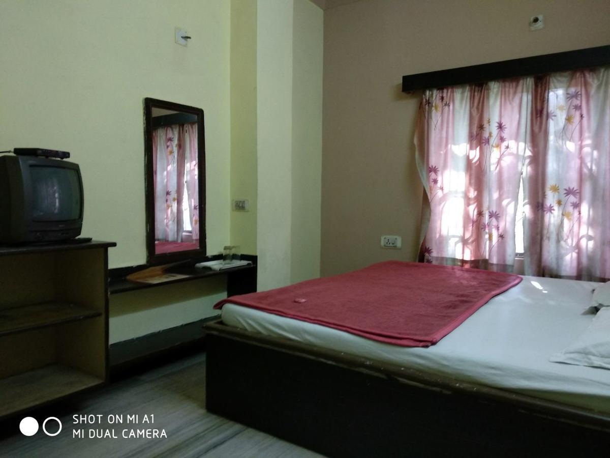 Surbhi Palace Hotel