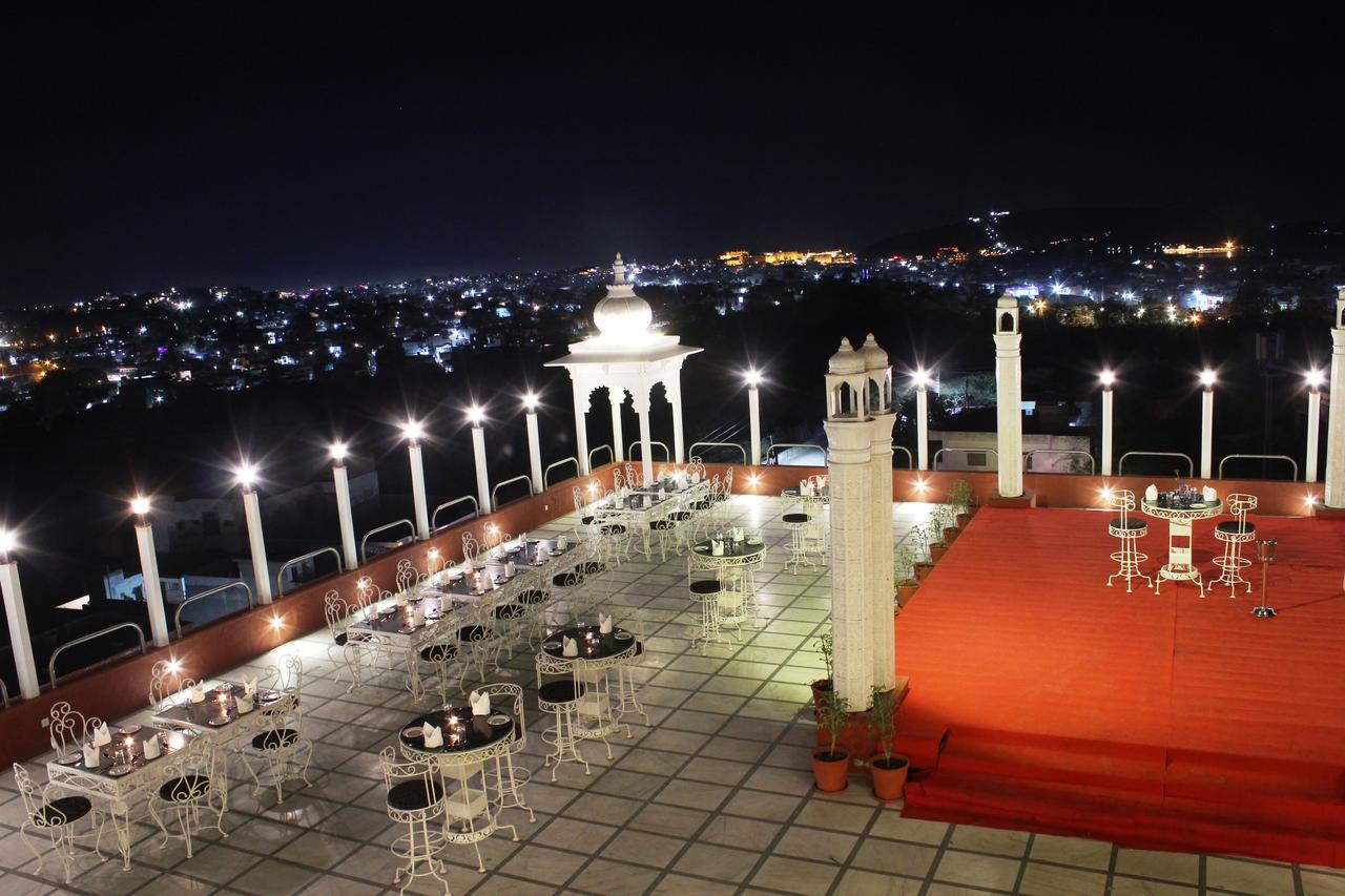 Hotel Regenta Mewargarh, Near Biological Park 4*
