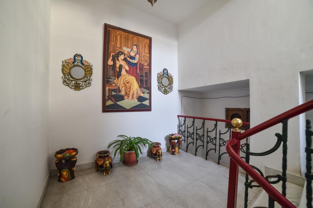 Devraj Niwas On Pichola Udaipur