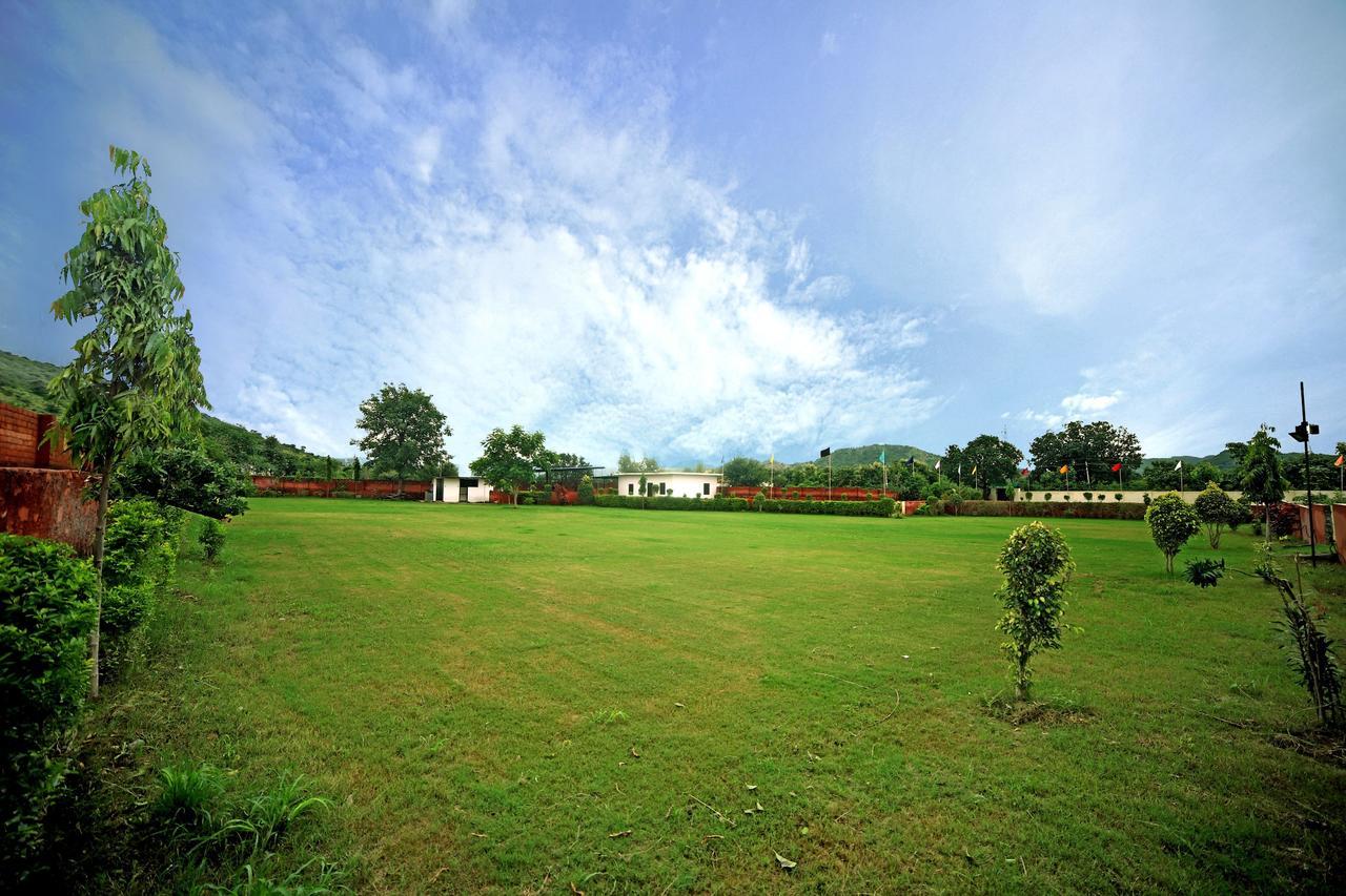 Resort Dreams Udaipur