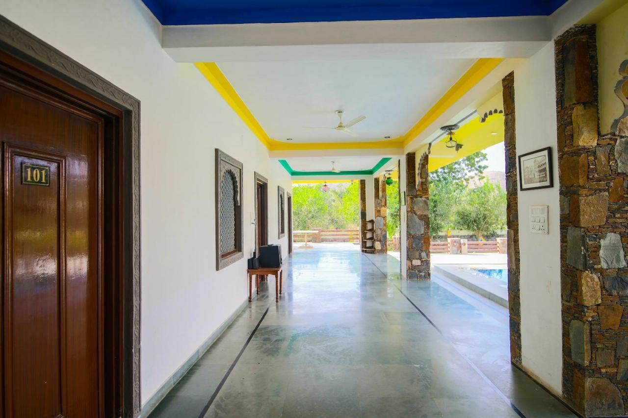 Hotel Oyo 24395 Hills Retreat 3*